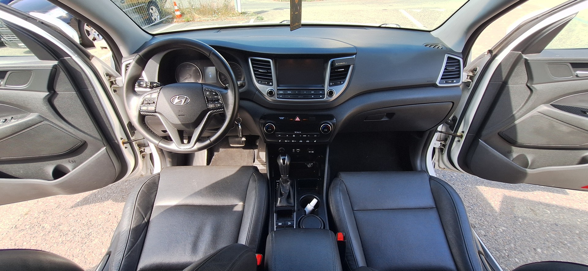 HYUNDAI Tucson 2.0 CRDI Vertex 4WD Automatic-image-22