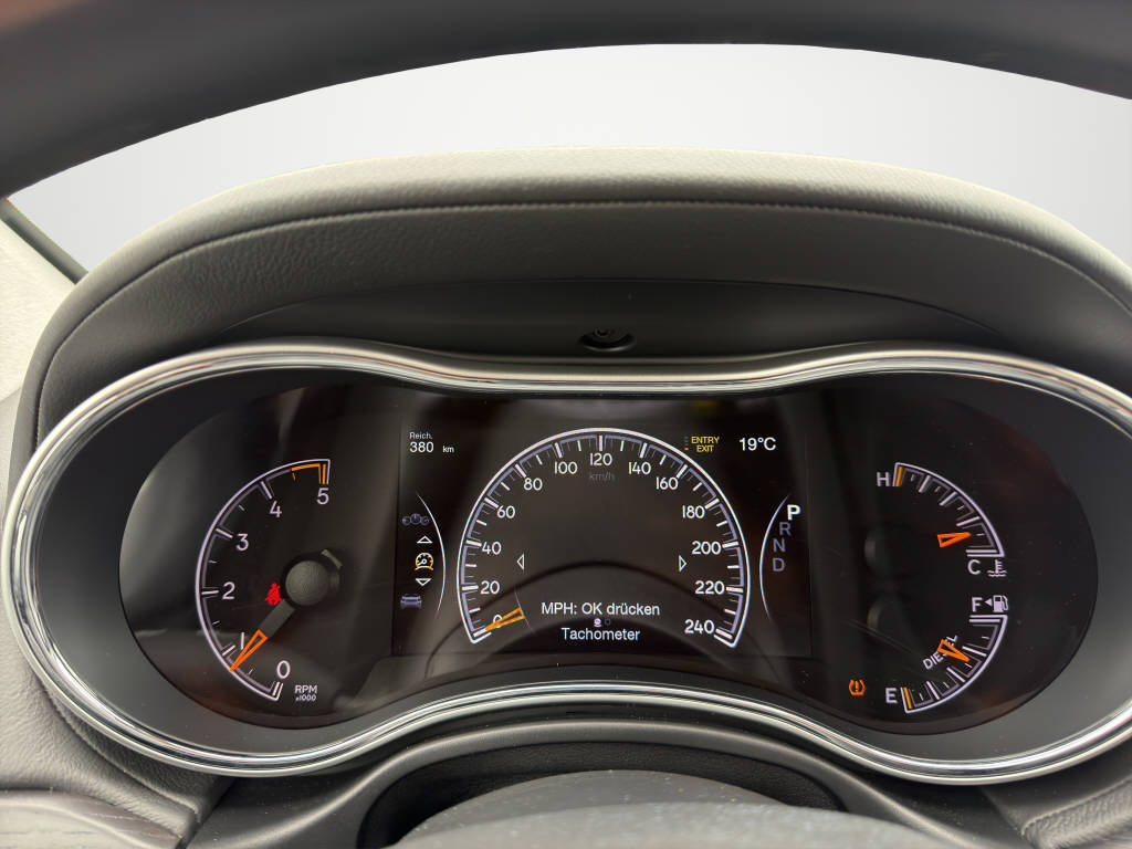 JEEP Grand Cherokee 3.0 CRD 250 Summit-image-10