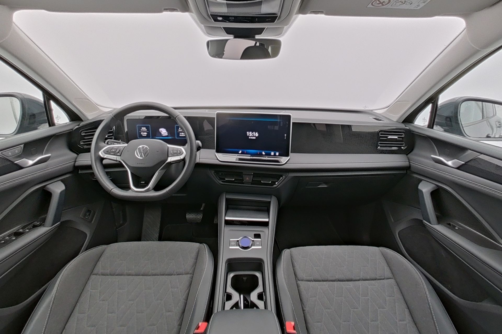 VW Tiguan 1.5 TSI Life DSG-image-7