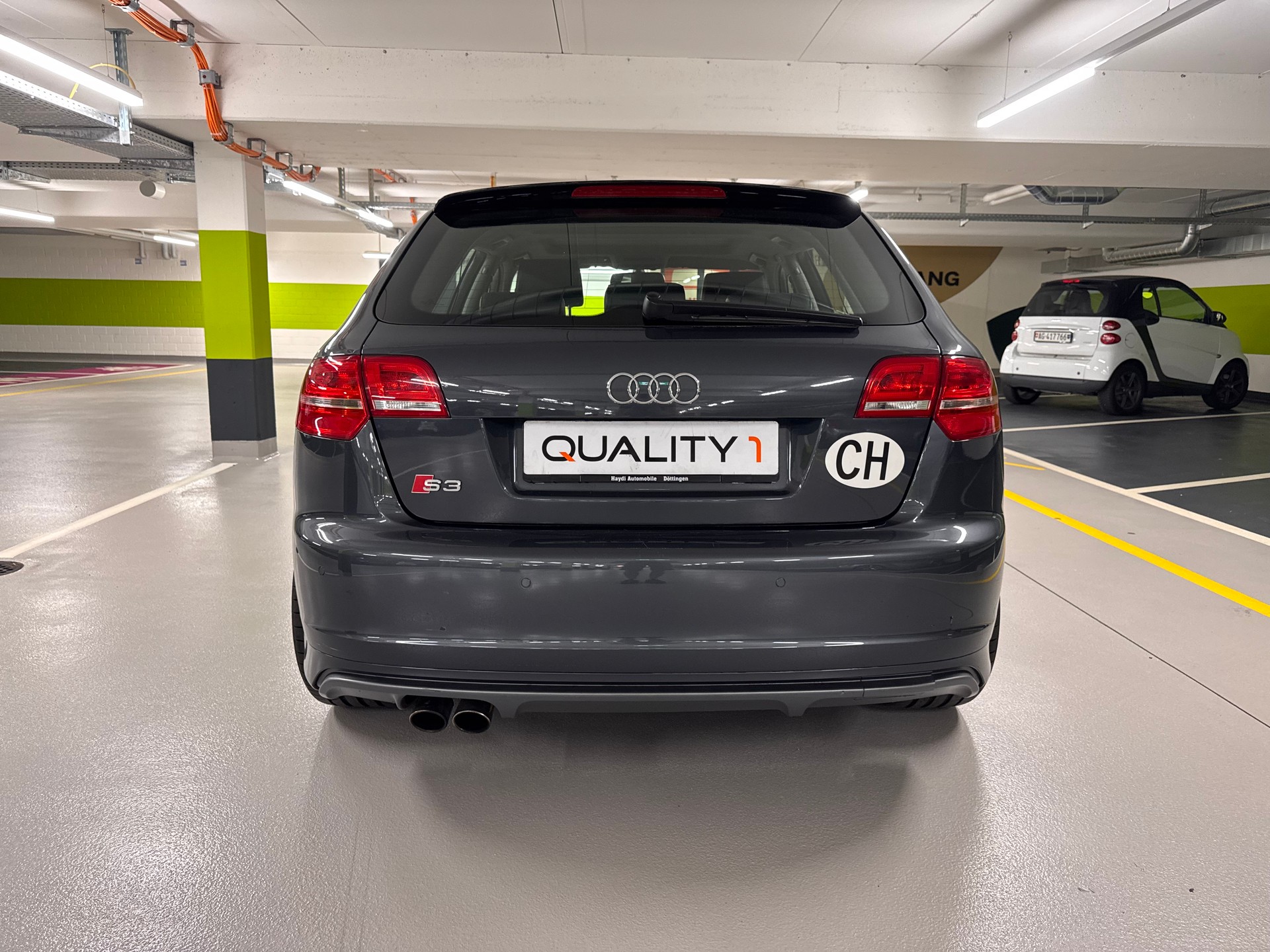 AUDI S3 Sportback 2.0 TFSI quattro-image-5
