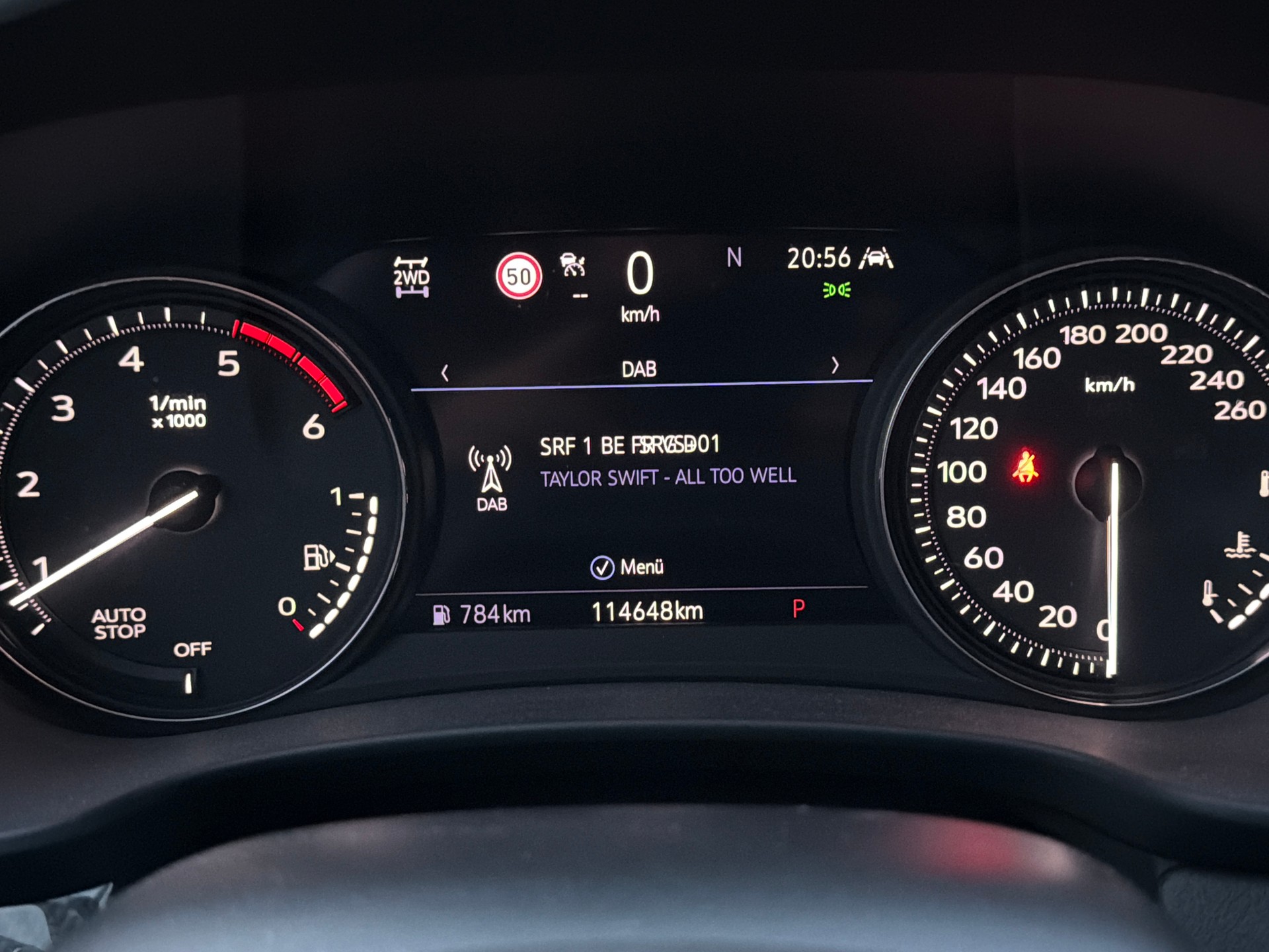 CADILLAC XT4 2.0 Launch Edition Sport AWD Automat-image-13