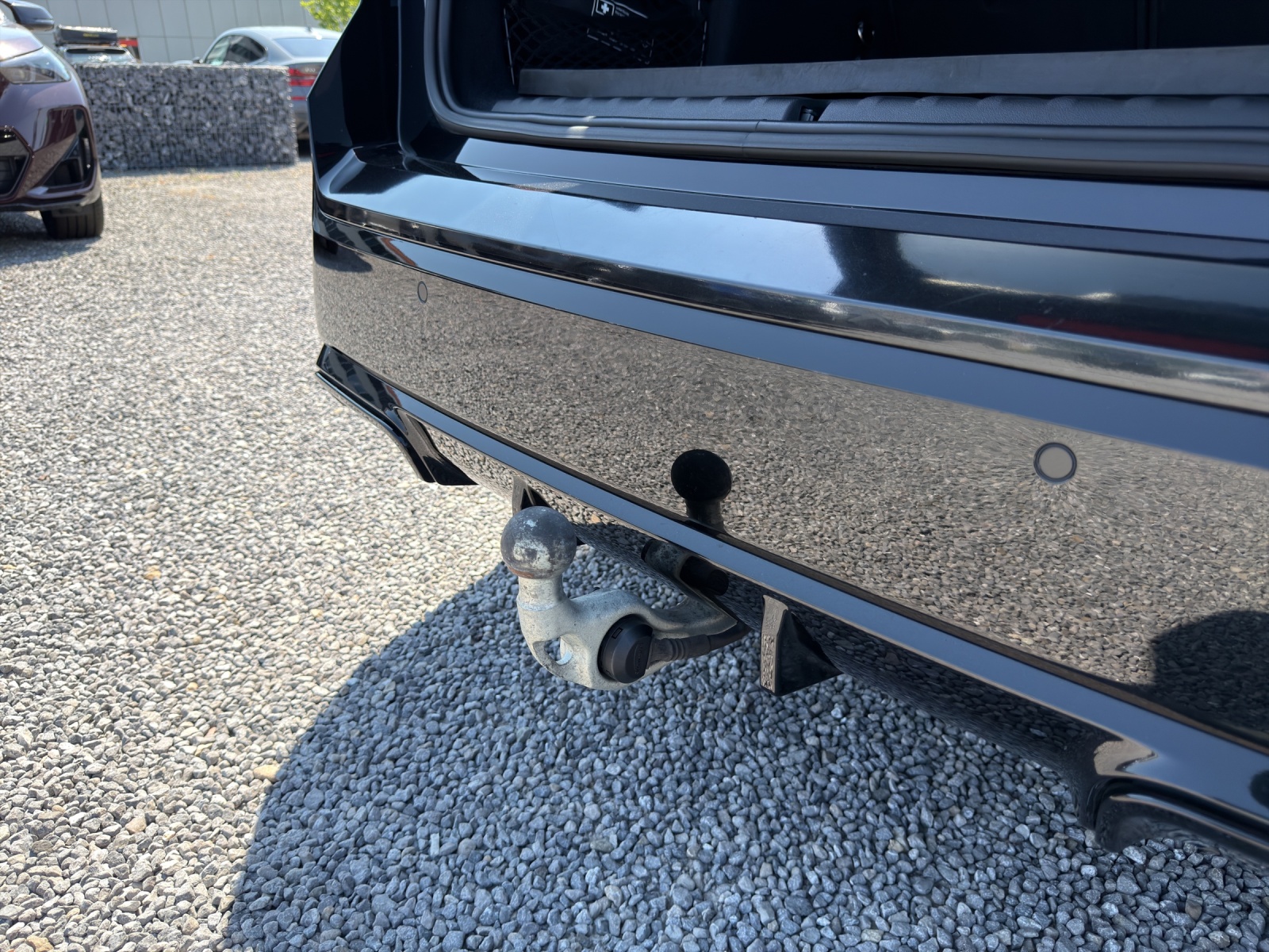 BMW iX1 xDrive 30 M Sport-image-23