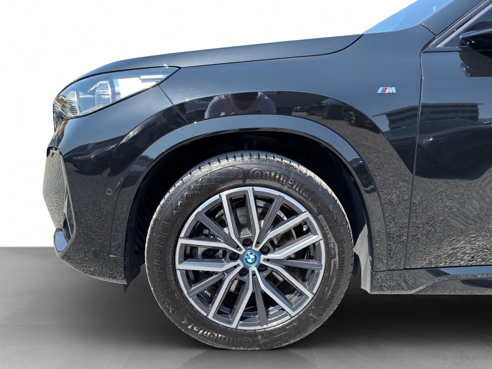 BMW iX1 xDrive 30 M Sport-image-26