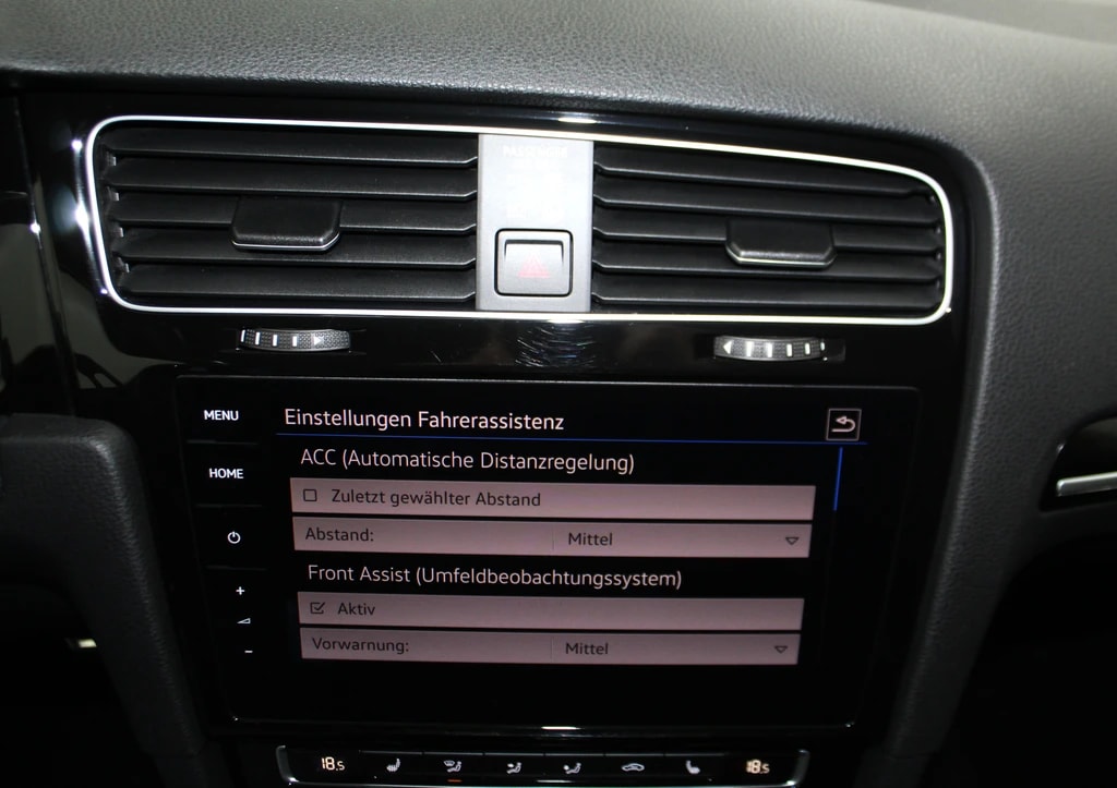 VW Golf 2.0 TSI R 4Motion DSG REMUS-Auspuffanlage / CH-Fahrzeug-image-21
