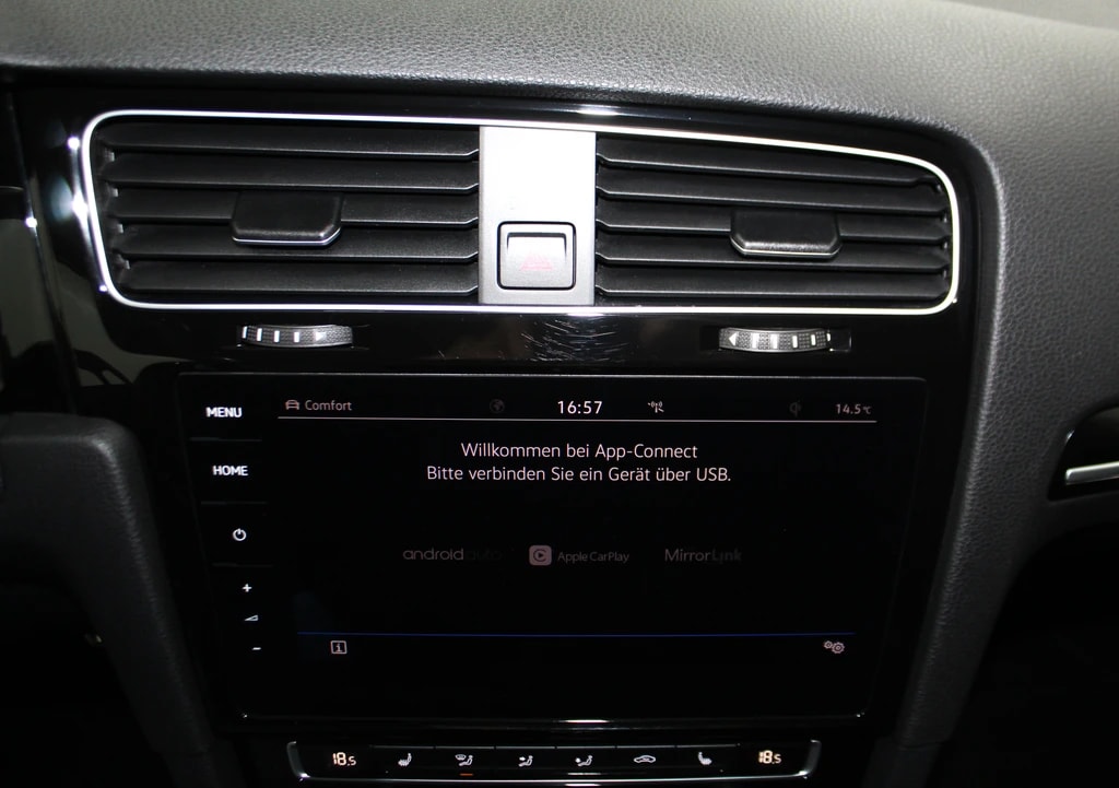 VW Golf 2.0 TSI R 4Motion DSG REMUS-Auspuffanlage / CH-Fahrzeug-image-20