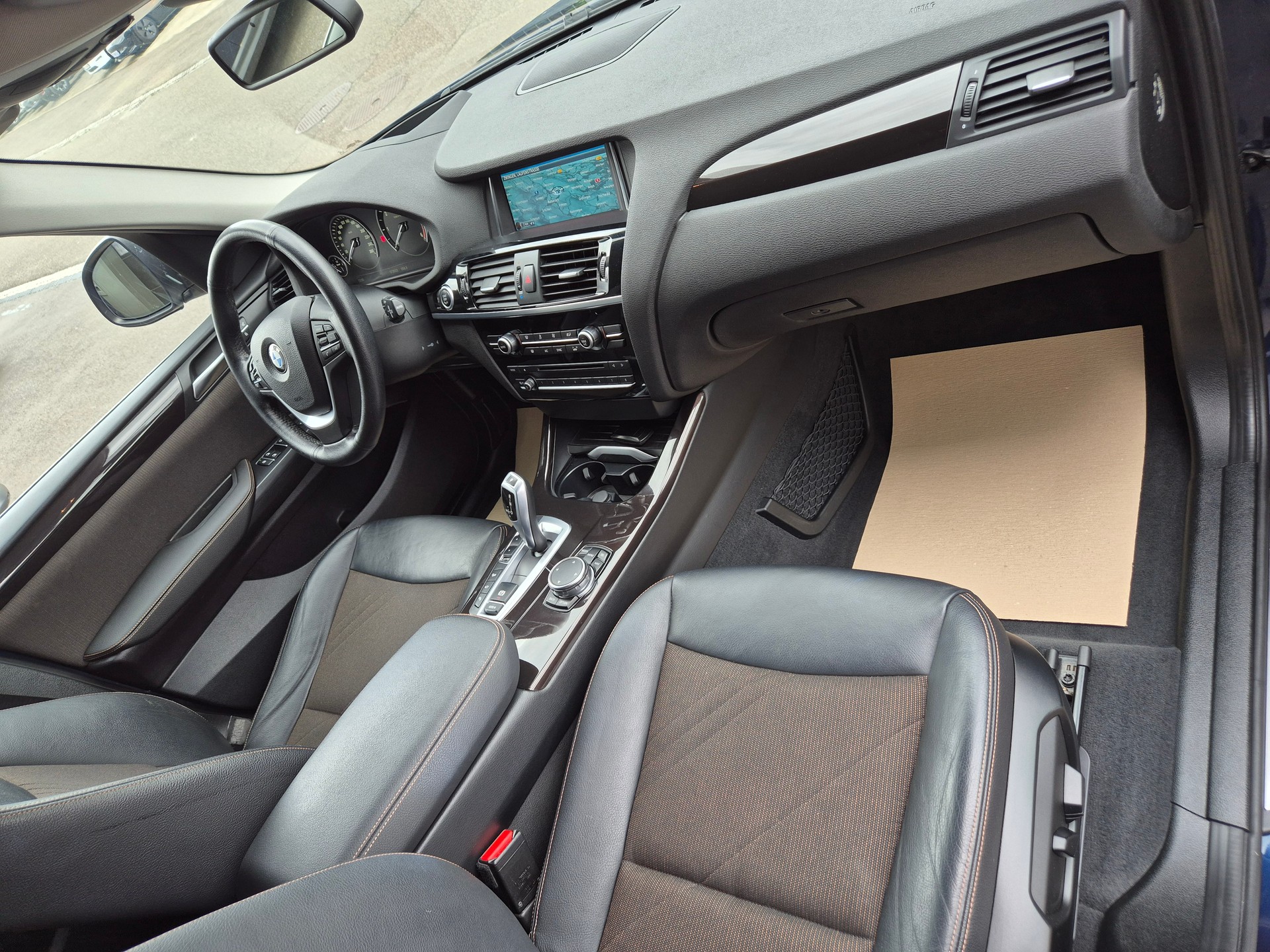 BMW X3 xDrive 20d Steptronic-image-10