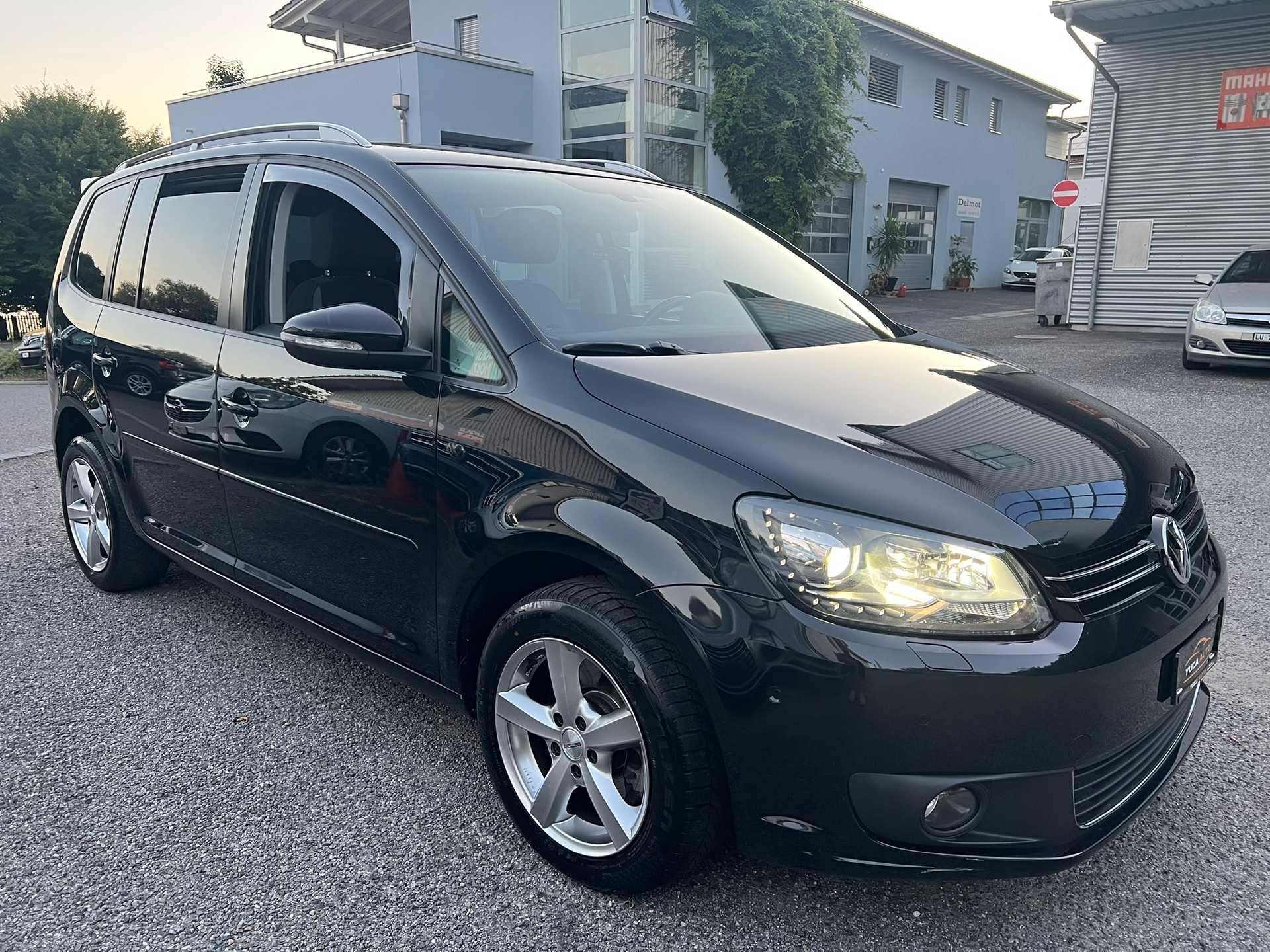 VW Touran 1.4 TSI Comfortline DSG-image-6