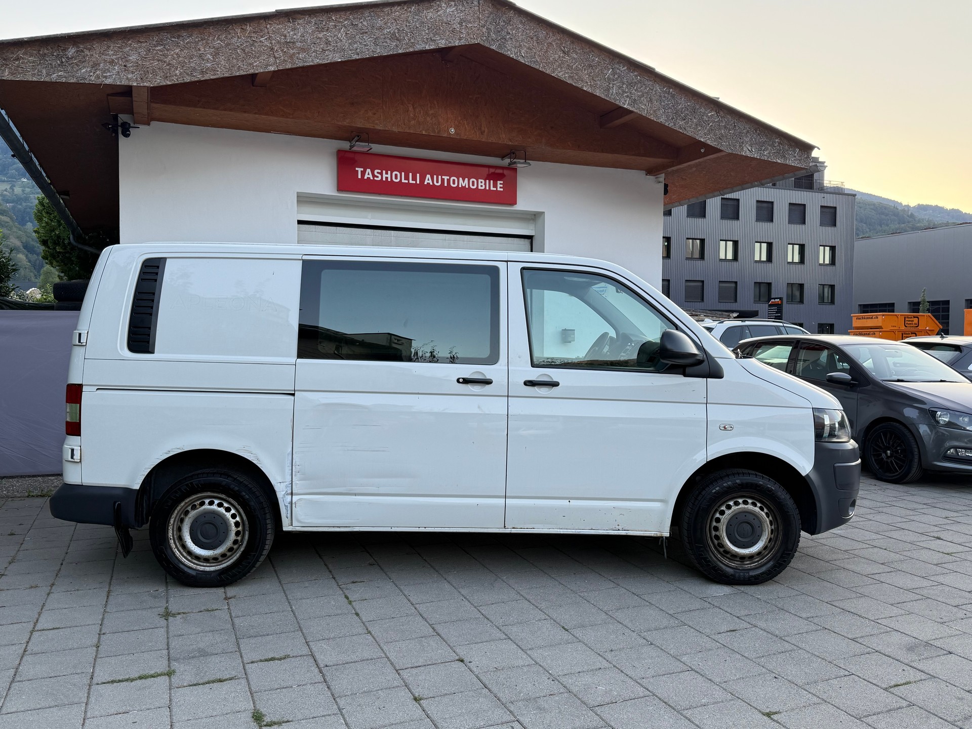 VW T5 2.0 TDI-image-7