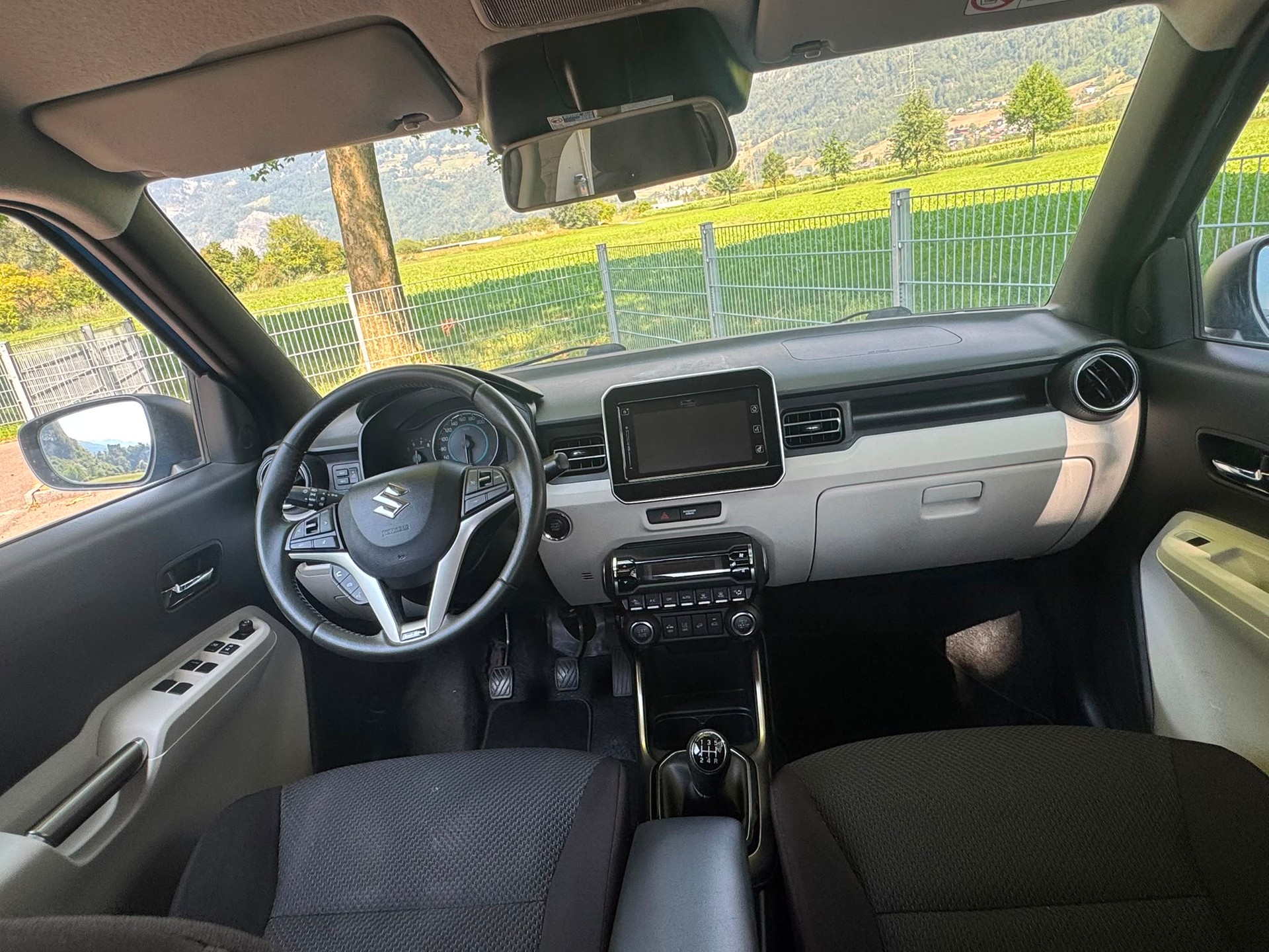 SUZUKI Ignis 1.2i Sergio Cellano Top 4x4-image-17