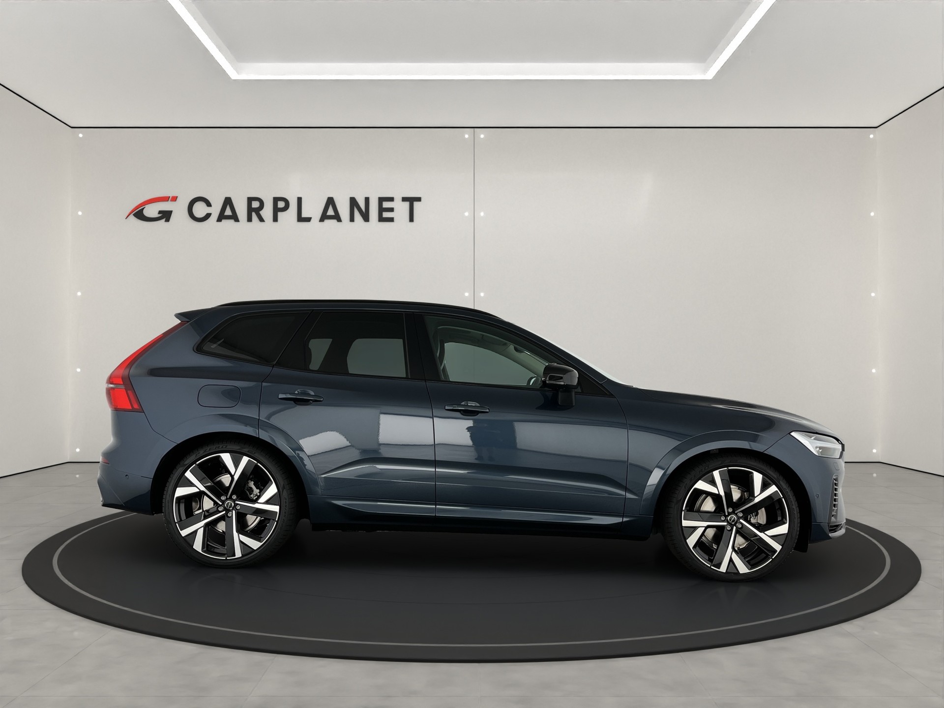 VOLVO XC60 2.0 T8 TE Ultra Dark eAWD-image-4