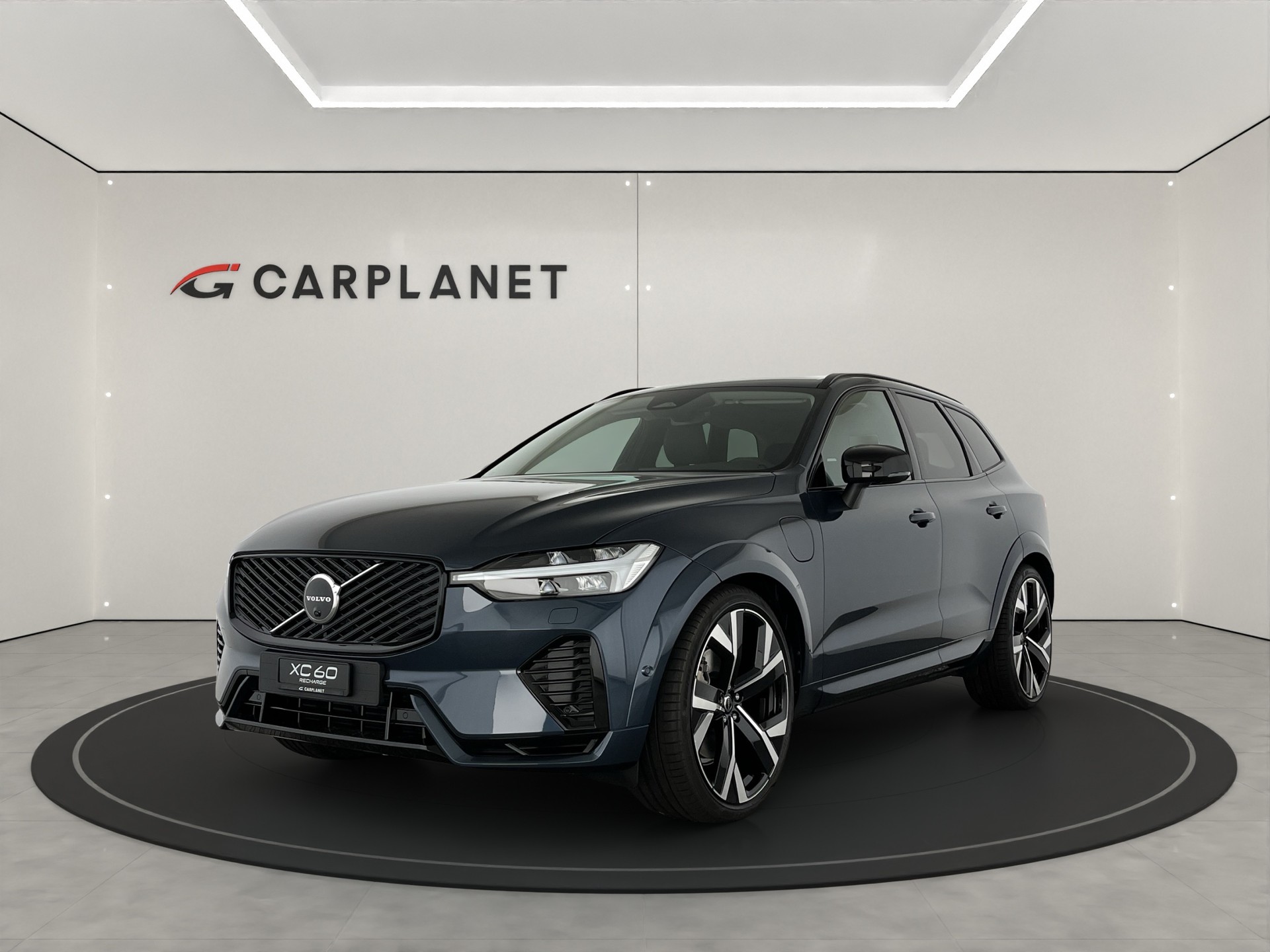 VOLVO XC60 2.0 T8 TE Ultra Dark eAWD