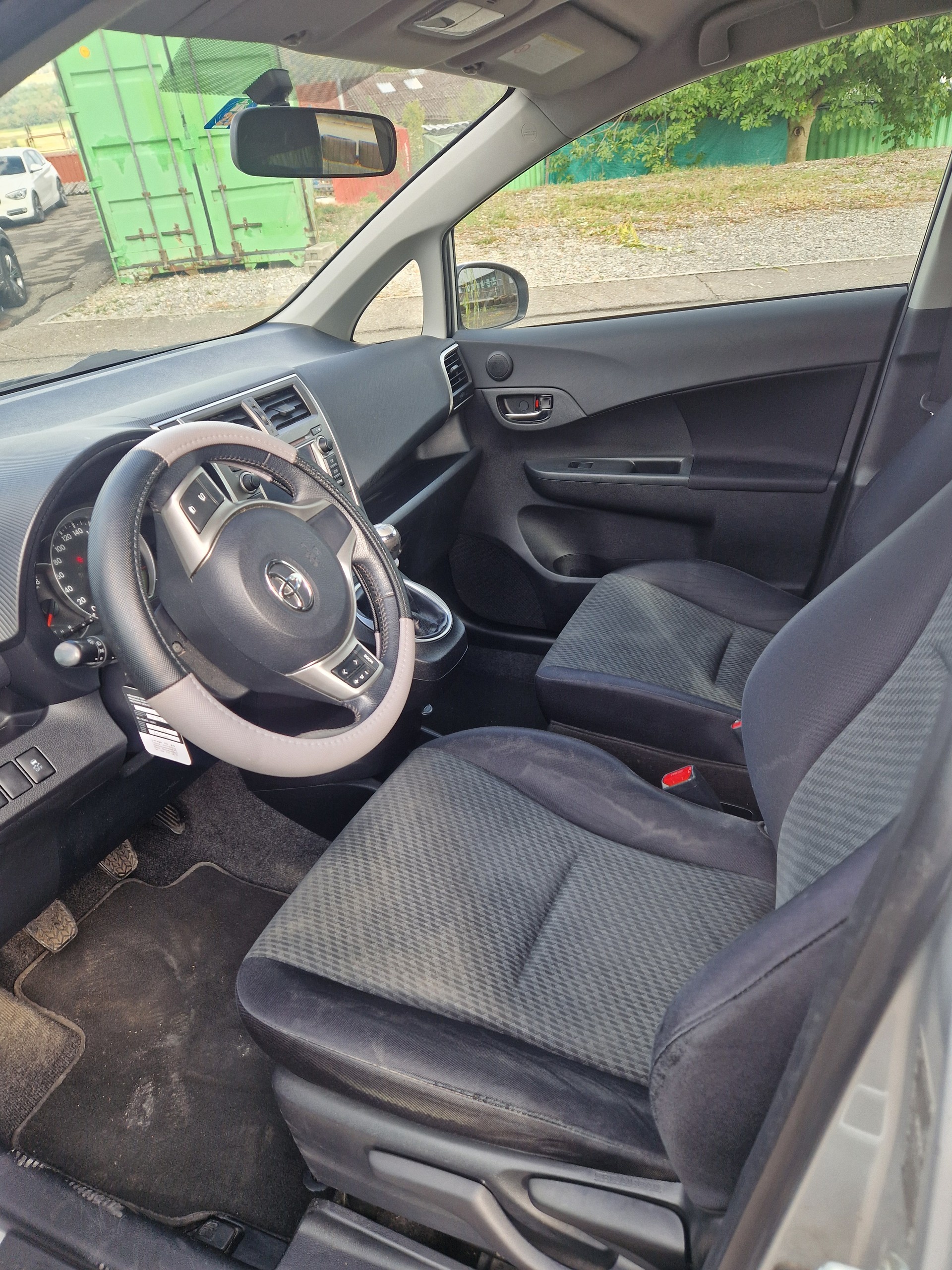 TOYOTA Verso-S 1.33 Linea Terra-image-11