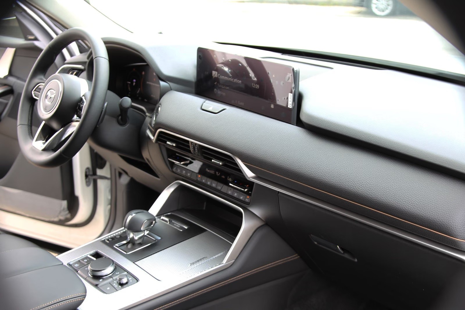 MAZDA CX-60 e-Skyactiv PHEV 327 AWD Homura-image-7