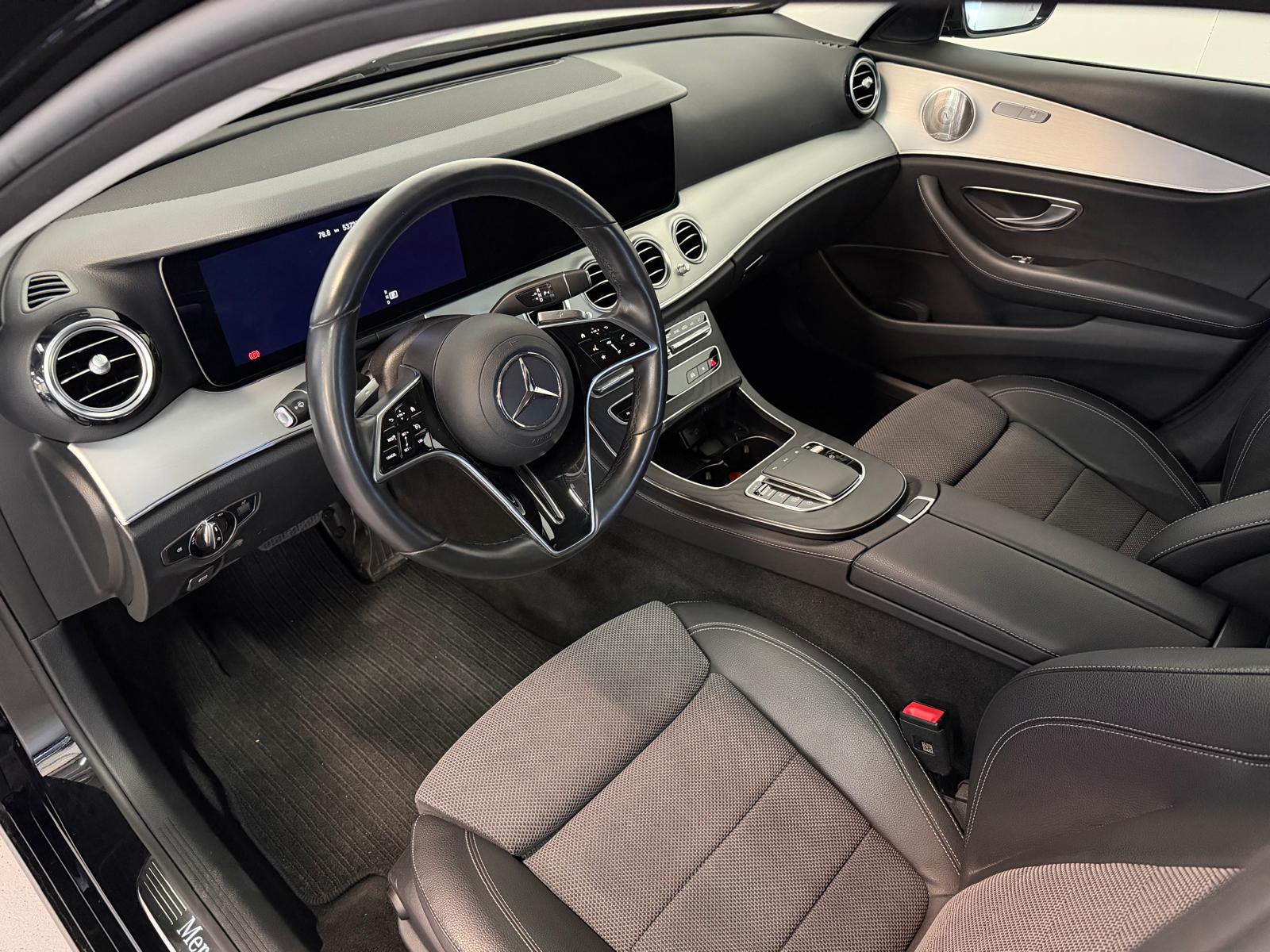 MERCEDES-BENZ E 220 d 4Matic Avantgarde 9G-Tronic-image-14