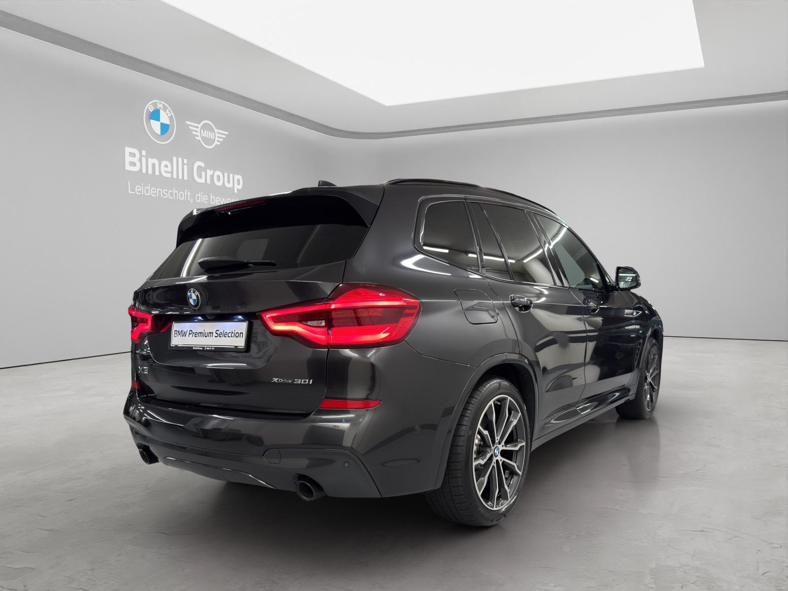 BMW X3 30i xDrive SAG-image-4
