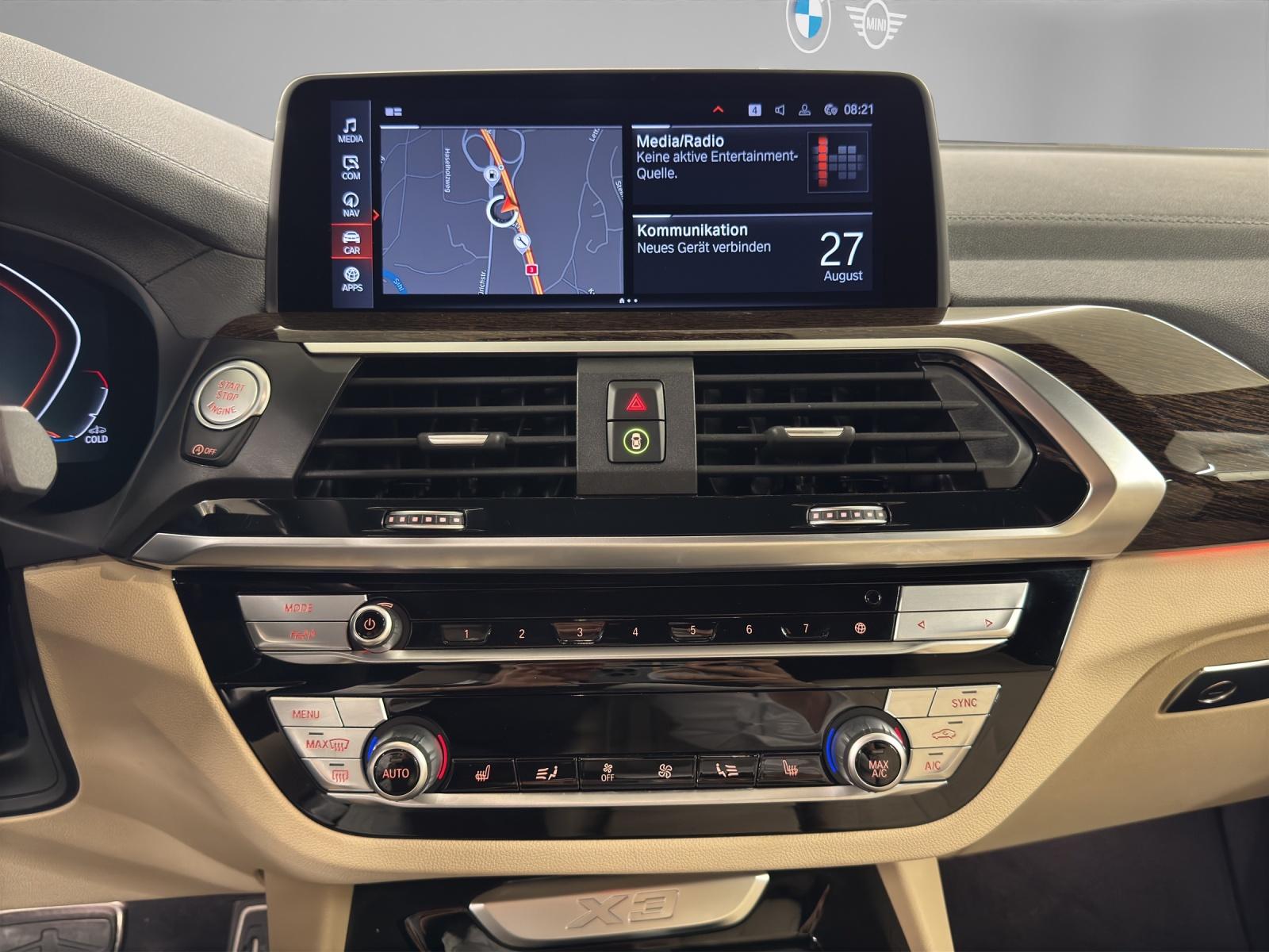 BMW X3 30i xDrive SAG-image-17