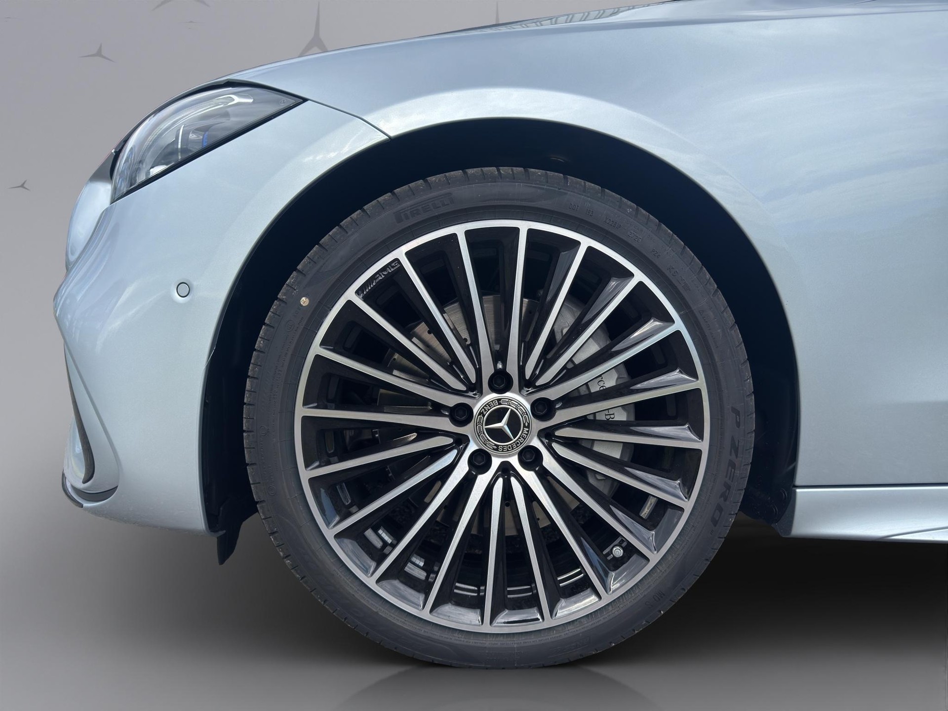 MERCEDES-BENZ C 220 d Swiss Star Avantgarde 4matic Kombi-image-2
