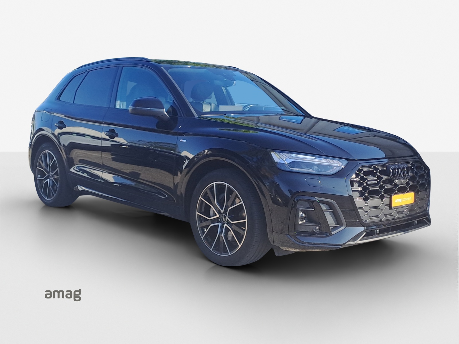 AUDI Q5 55 TFSI e PHEV S line quattro S-tronic-image-6
