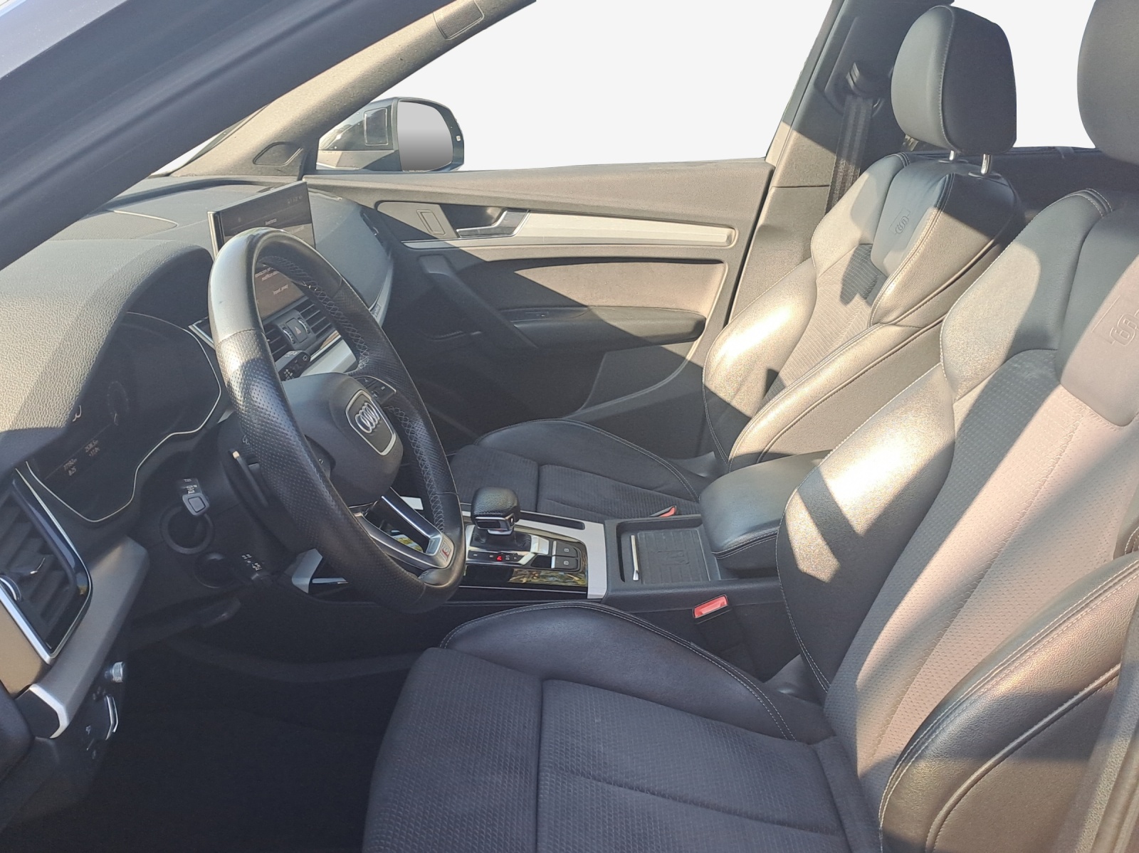 AUDI Q5 55 TFSI e PHEV S line quattro S-tronic-image-8
