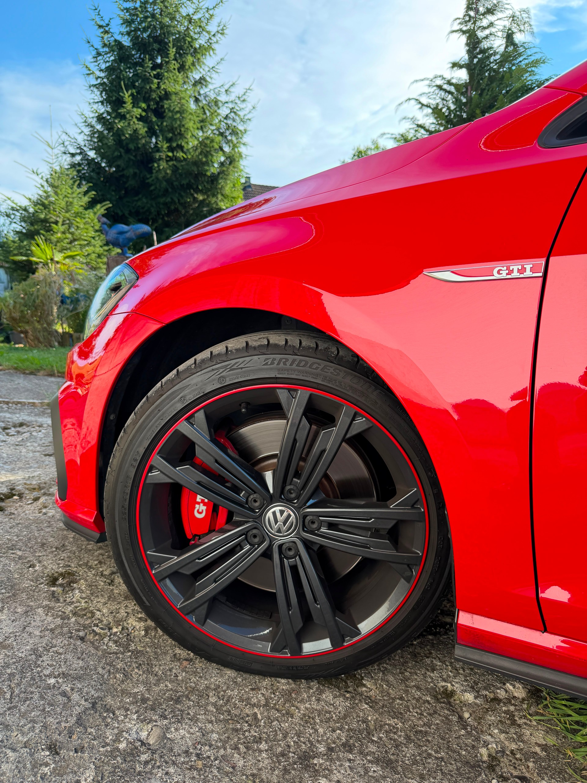 VW 2.0 TSI GTI Performance DSG-image-4