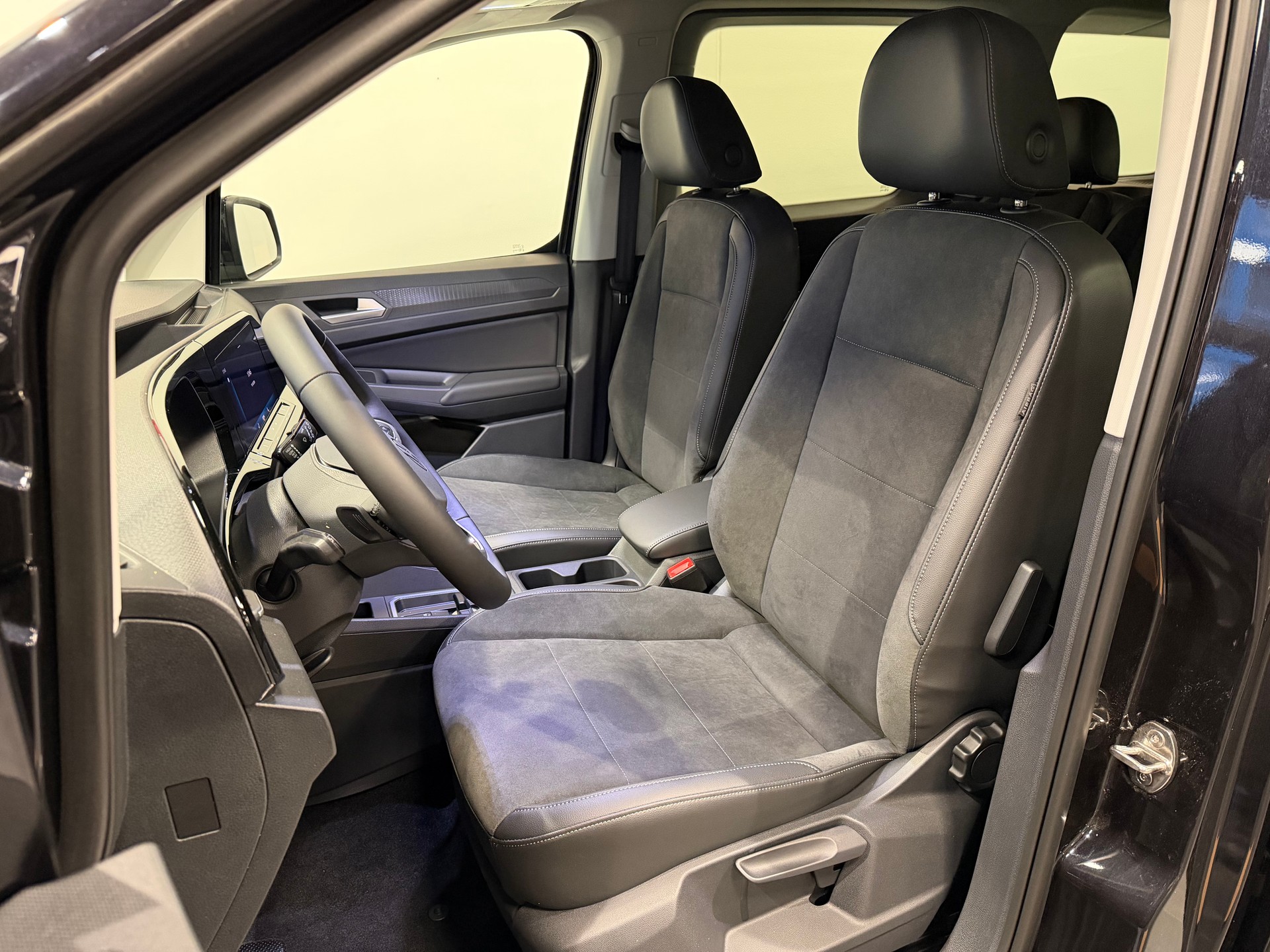 VW Caddy Maxi 1.5 TSI Style DSG-image-15