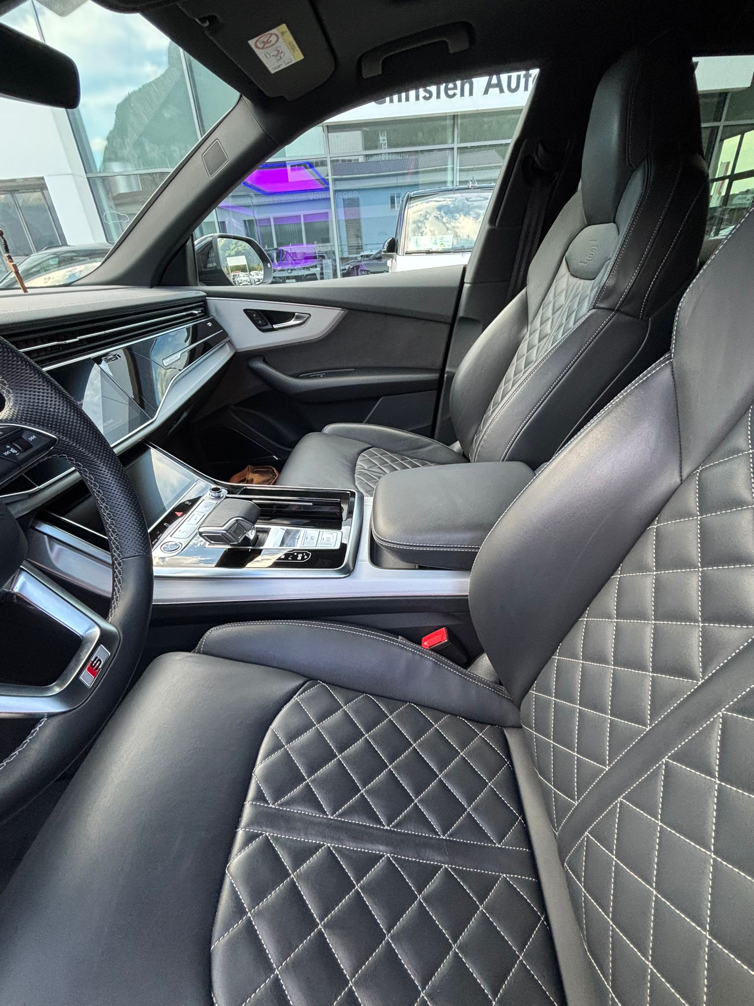 AUDI 3.0 55 TFSI quattro T-Tronic-image-3