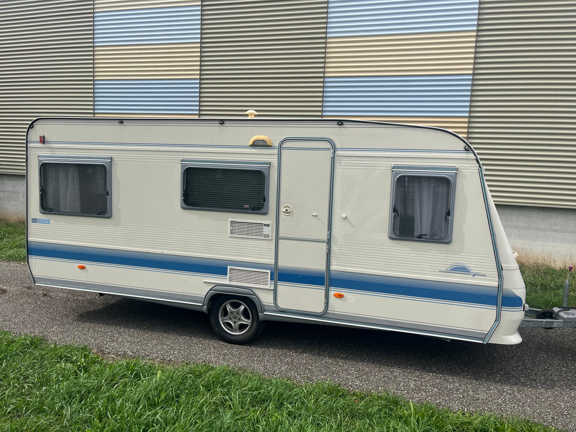 ADRIA Unica 502 UL mit Einzelbetten ☀️⛱️-image-1