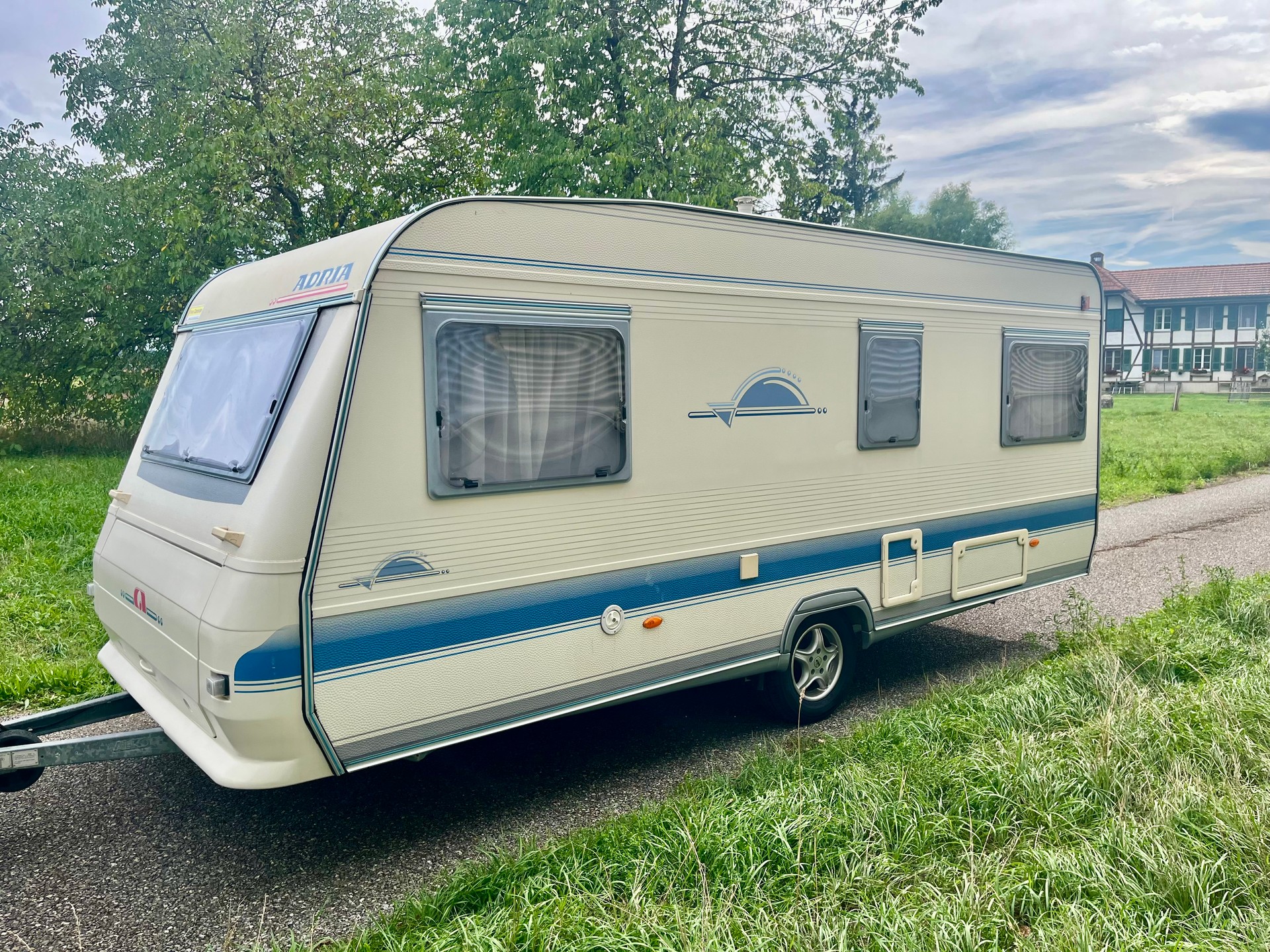 ADRIA Unica 502 UL mit Einzelbetten ☀️⛱️-image-4