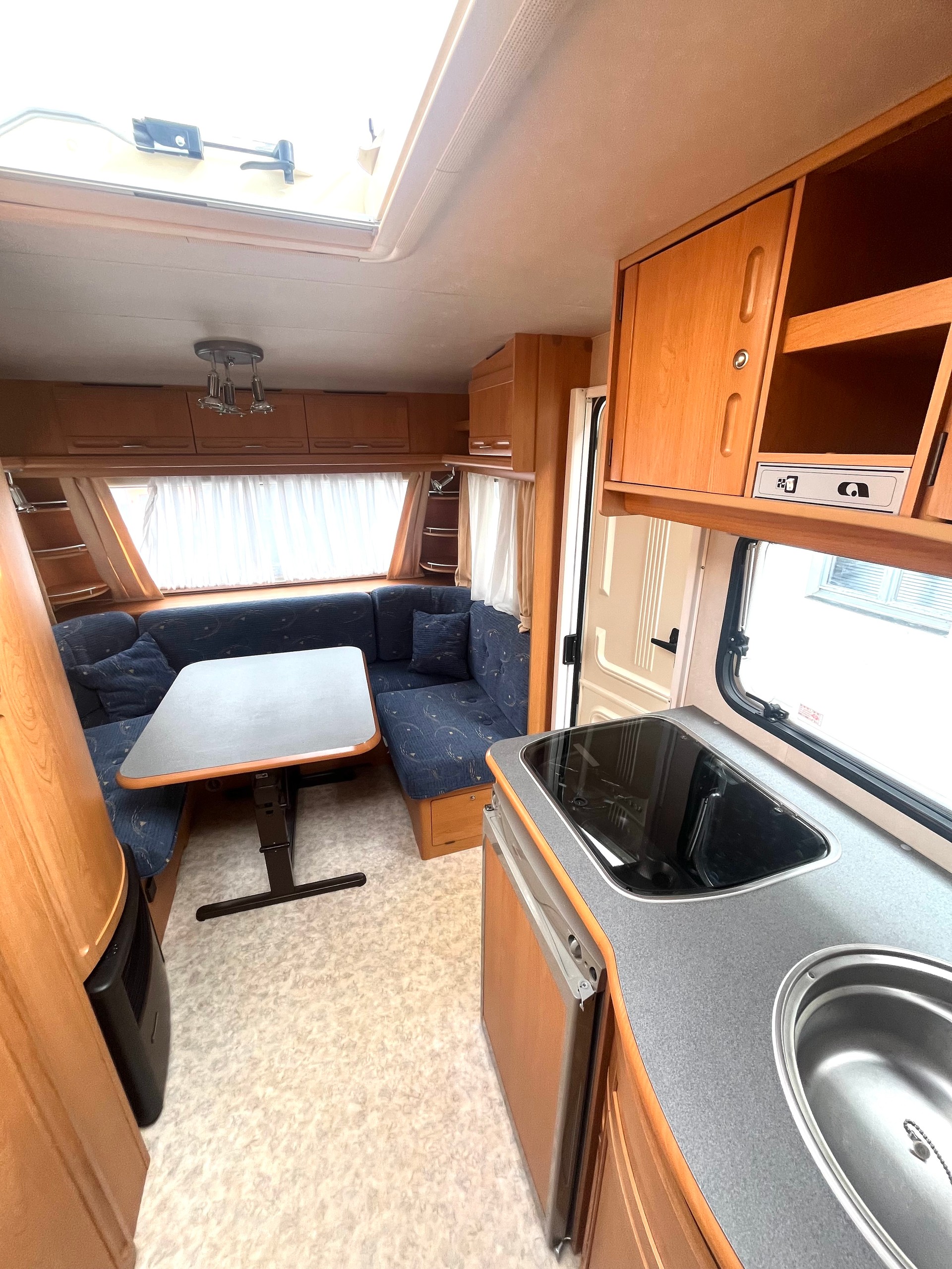 ADRIA Unica 502 UL mit Einzelbetten ☀️⛱️-image-6