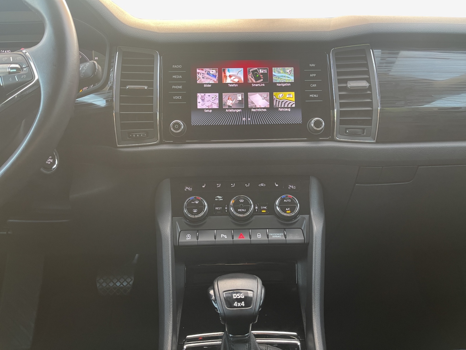 SKODA Kodiaq 2.0 TDI SCR Drive 4x4 DSG-image-10