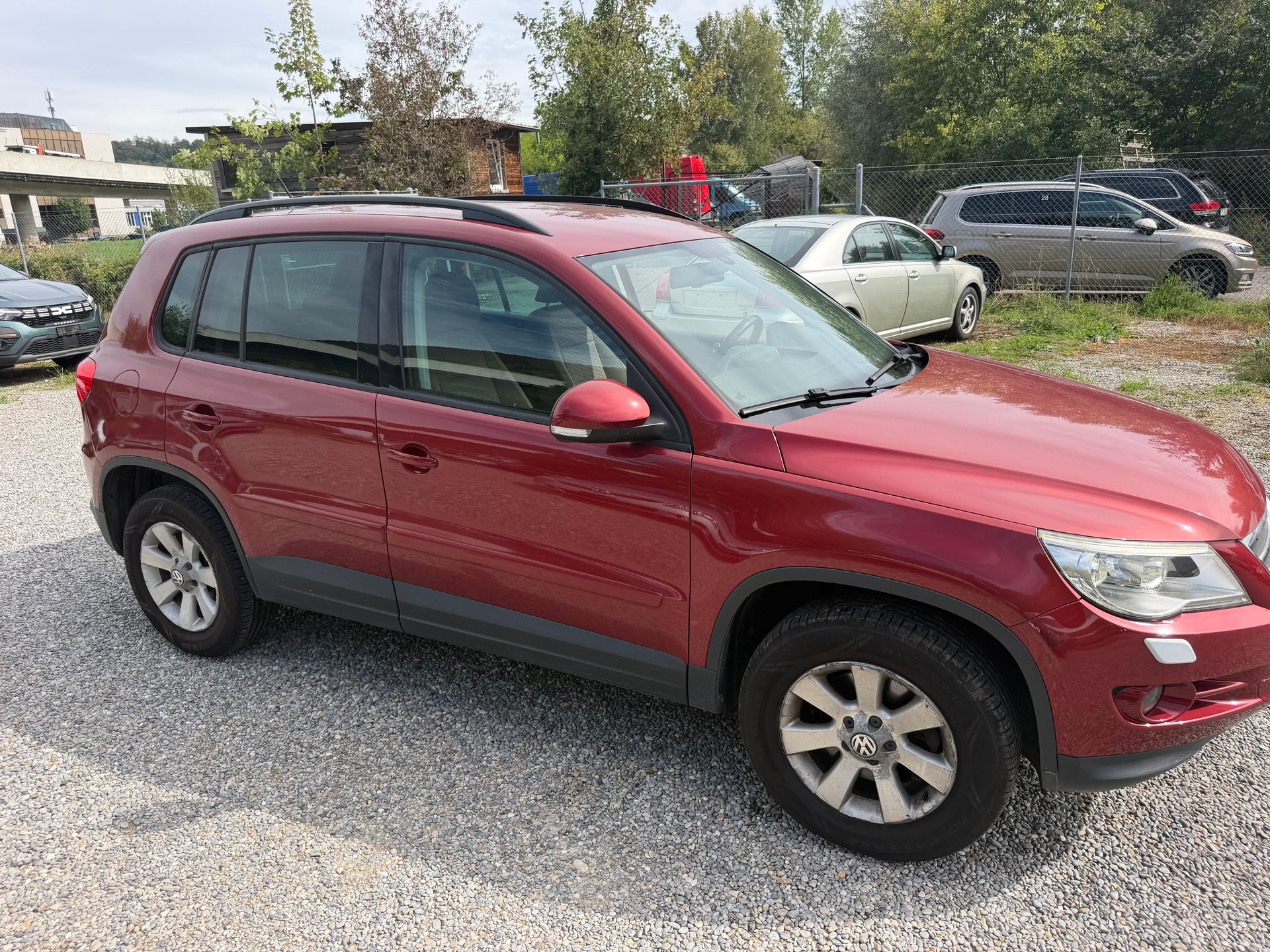 VW Tiguan 2.0 TSI Track&Field Tiptronic-image-1