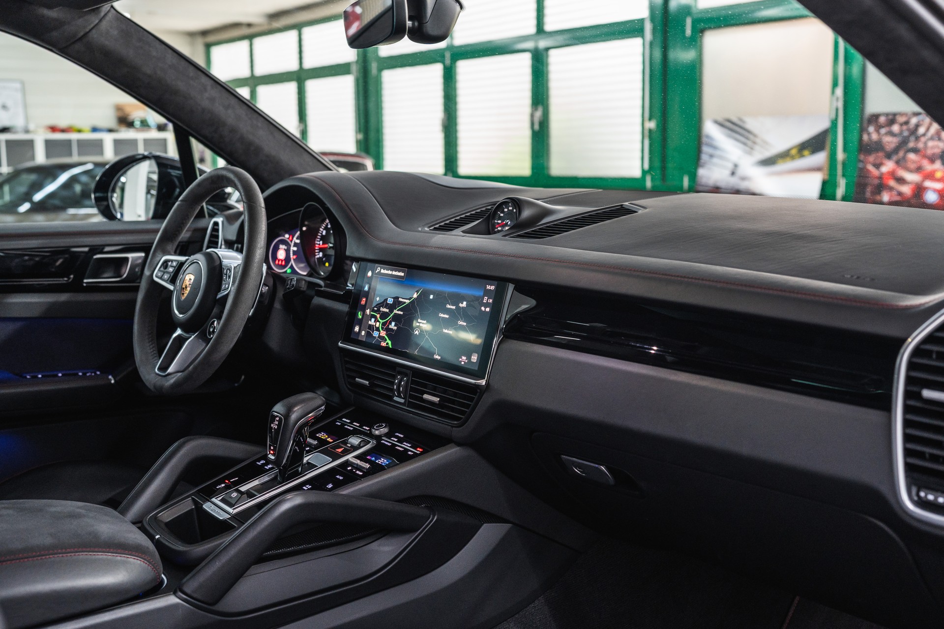 PORSCHE Cayenne GTS-image-10