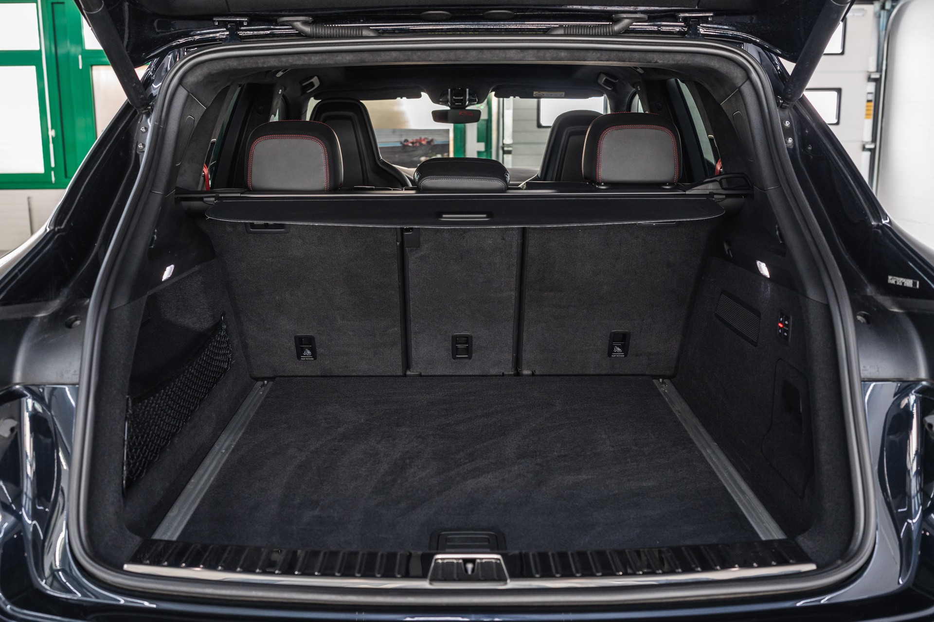 PORSCHE Cayenne GTS-image-8