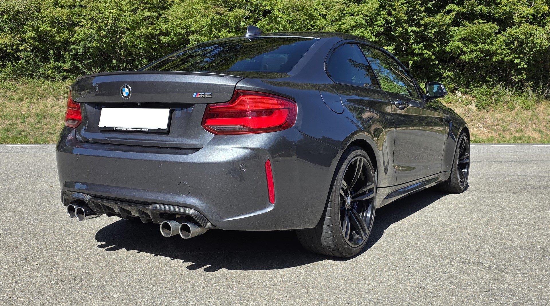 BMW M2-image-1