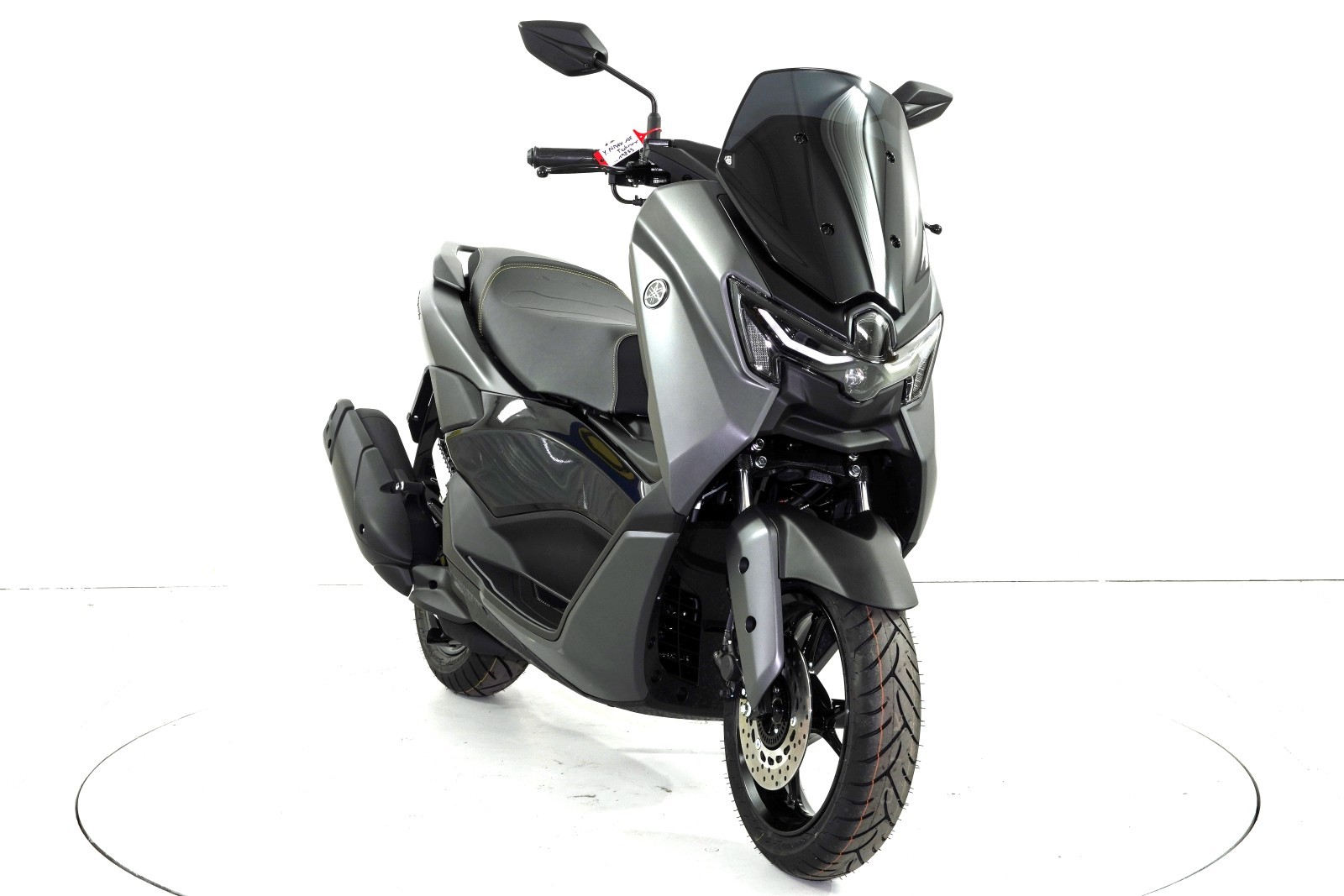 YAMAHA GPD 125 NMAX ABS Tech Max-showroom-element-1