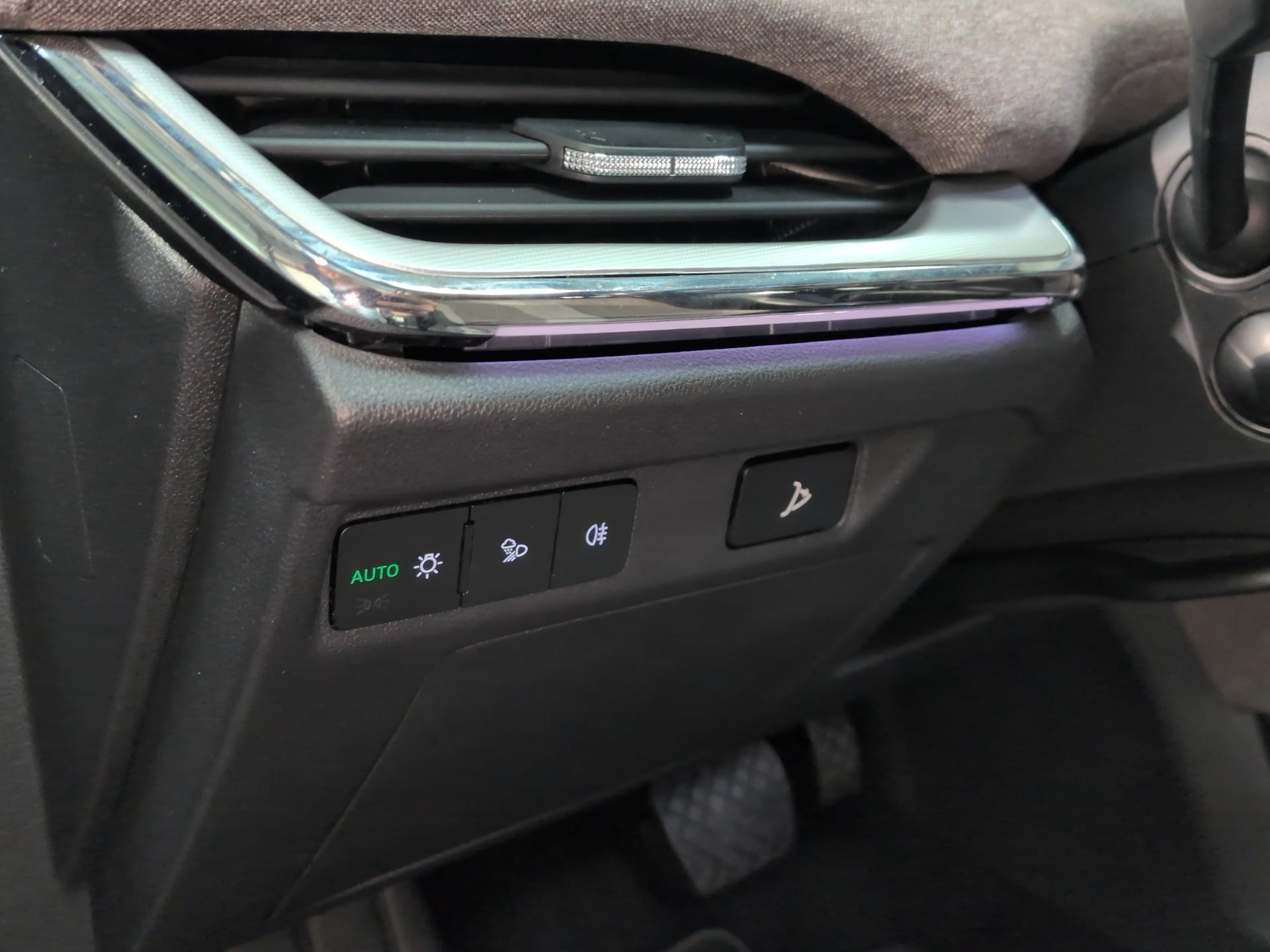 SKODA Enyaq iV 80-image-20