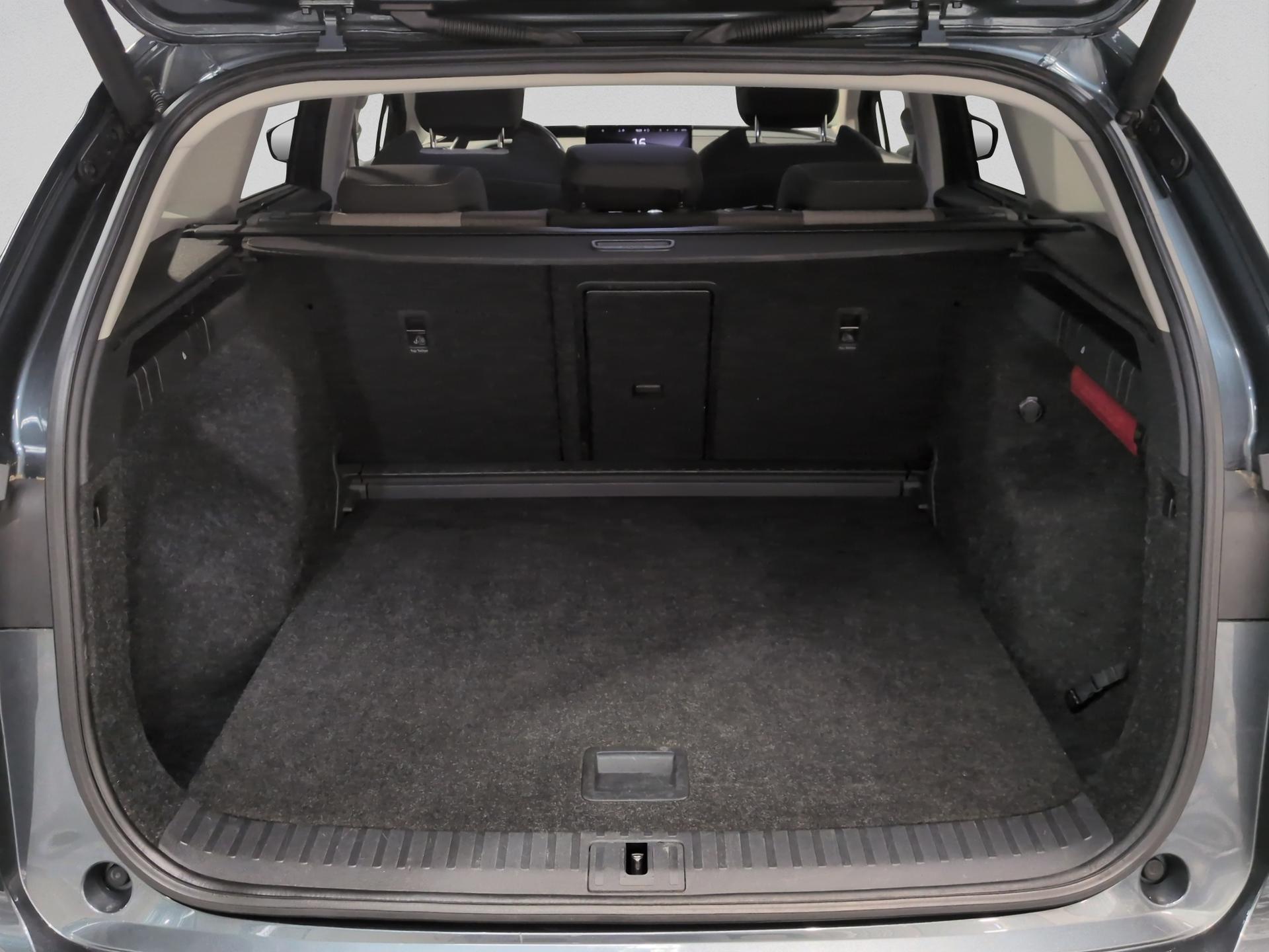 SKODA Enyaq iV 80-image-15