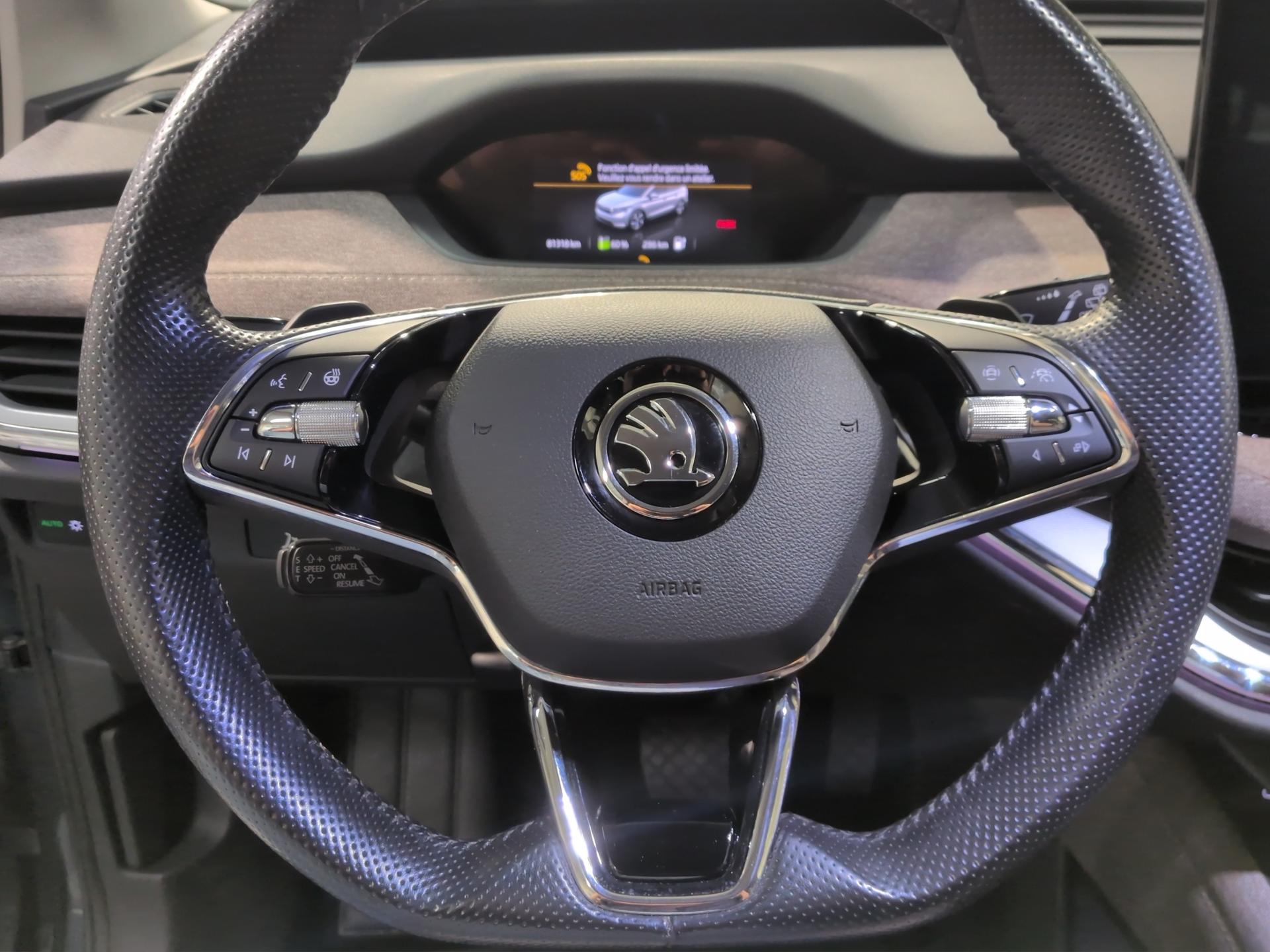 SKODA Enyaq iV 80-image-9