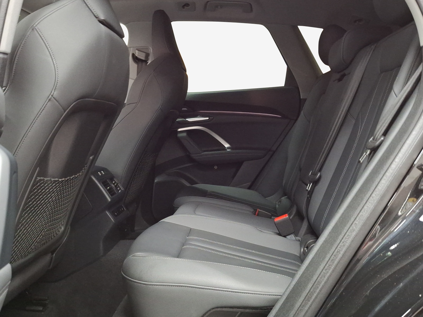 AUDI Q5 TDI quattro 150 kW S-tronic-image-11