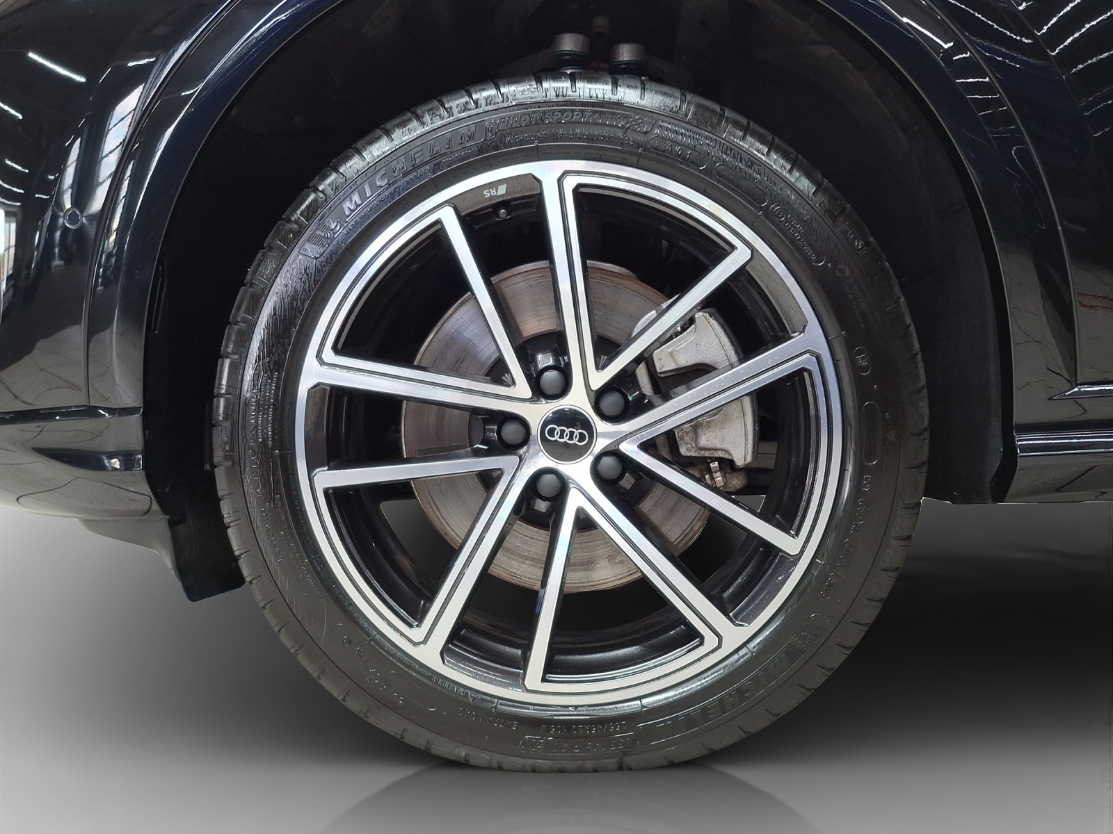 AUDI Q5 TDI quattro 150 kW S-tronic-image-14