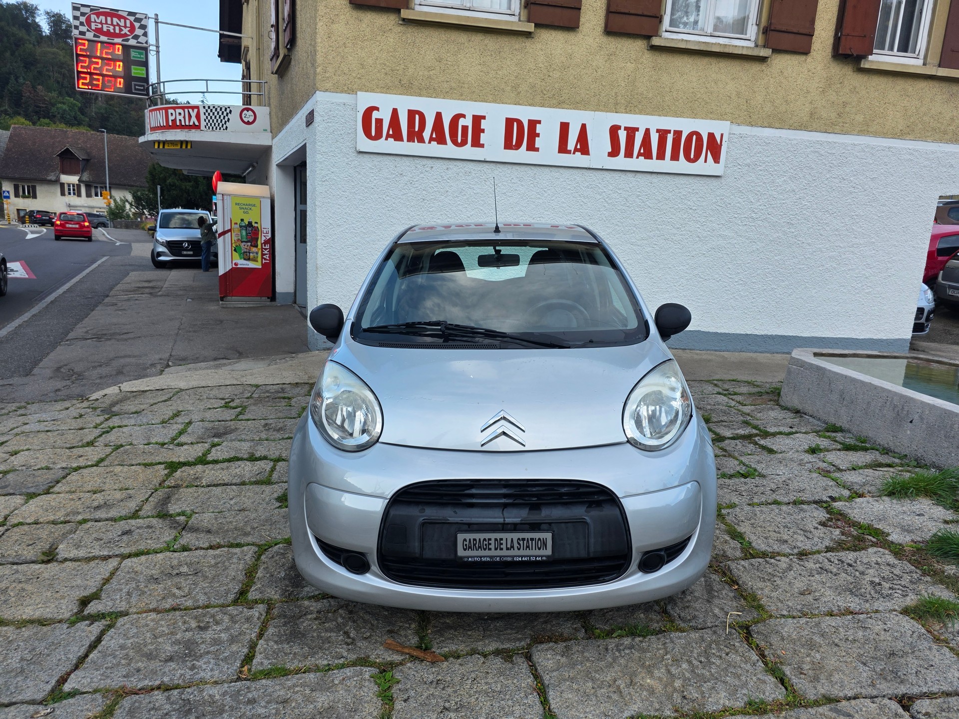 CITROEN C1 1.0i Essentiel (X)-image-1