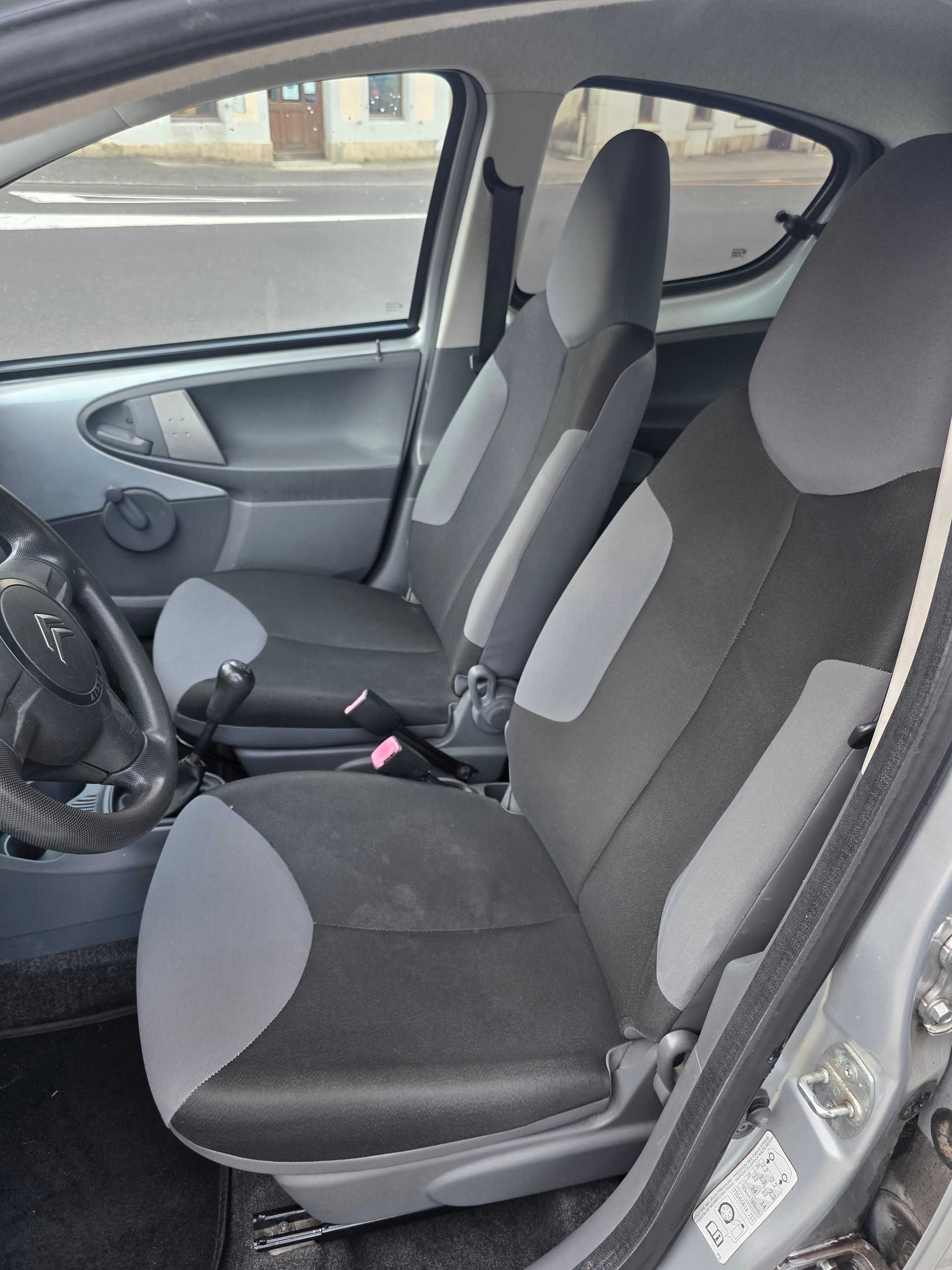 CITROEN C1 1.0i Essentiel (X)-image-8