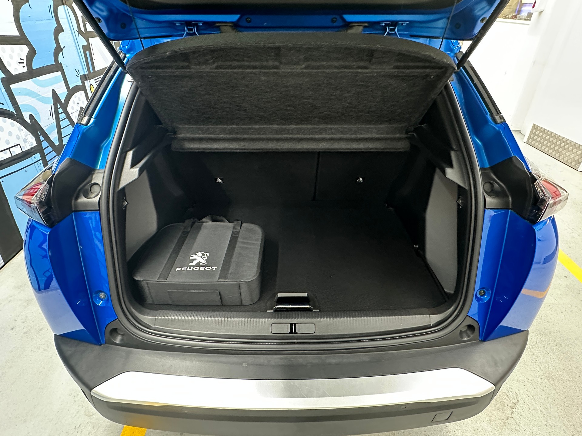 PEUGEOT 2008 e Allure Pack-image-5