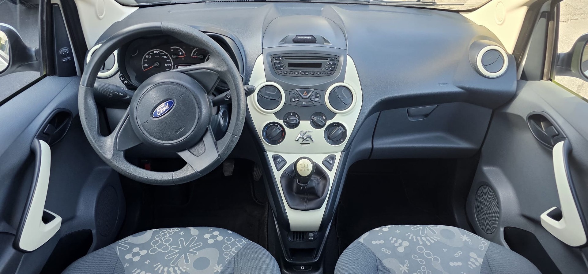 FORD KA 1.25 Ambiente-image-11