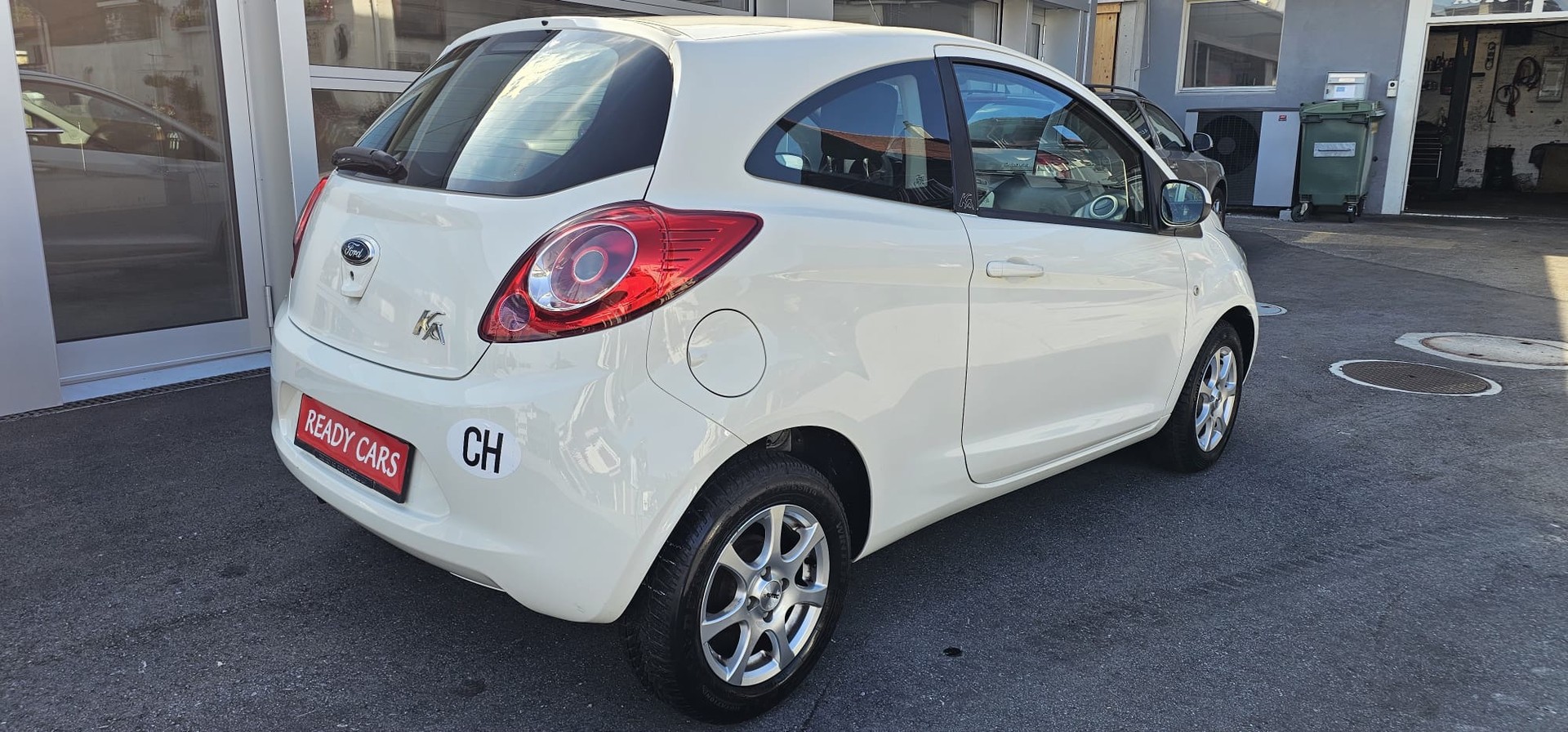 FORD KA 1.25 Ambiente-image-6