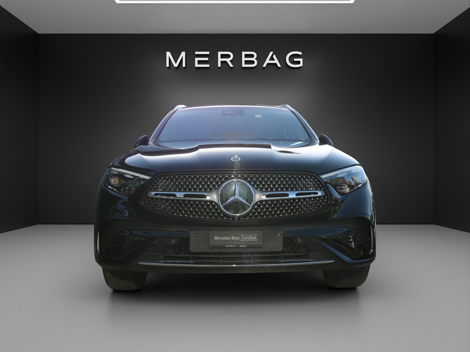 MERCEDES-BENZ GLC 300 de 4Matic AMG Line-image-16