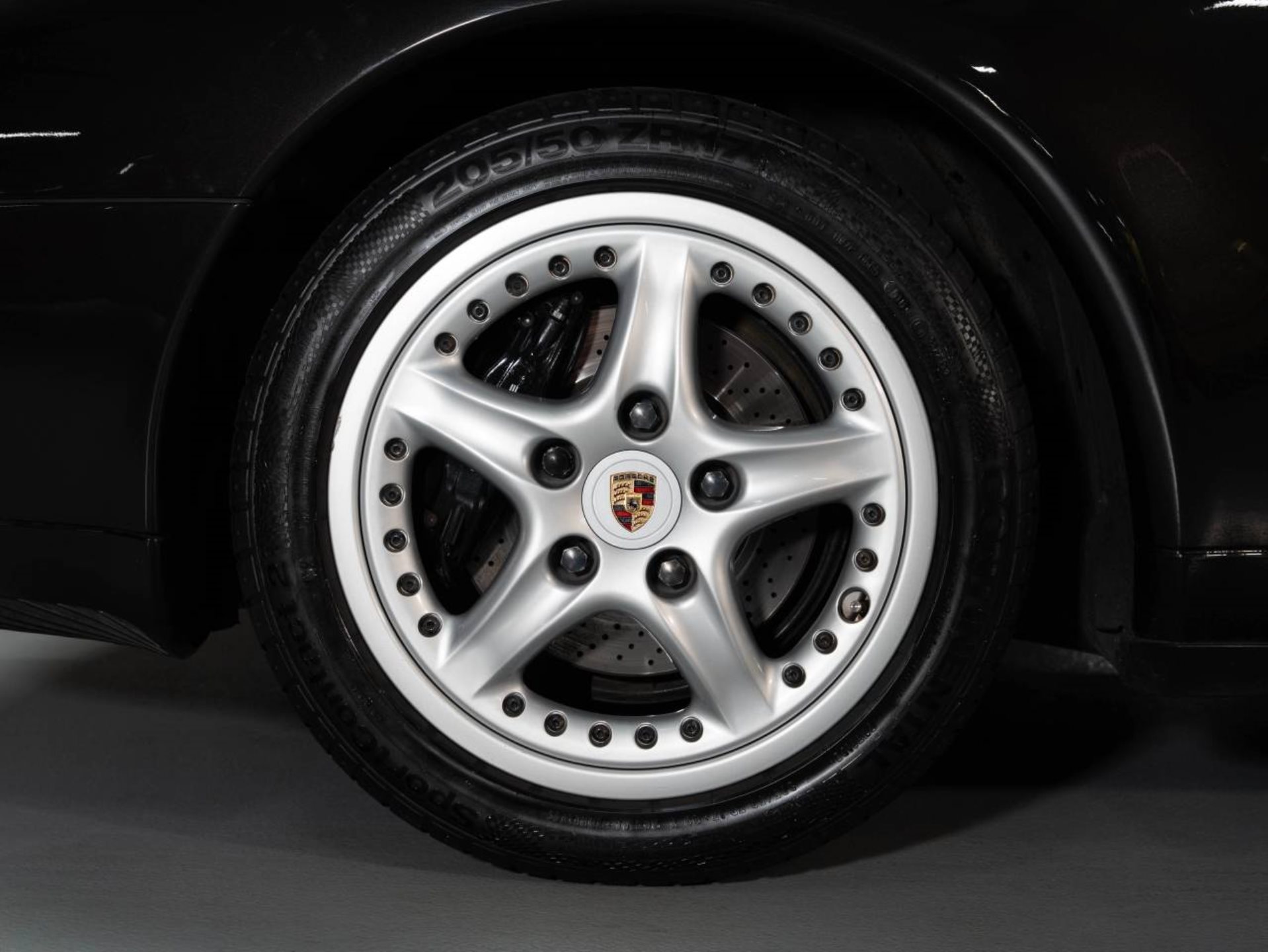 PORSCHE 911 Targa-image-27