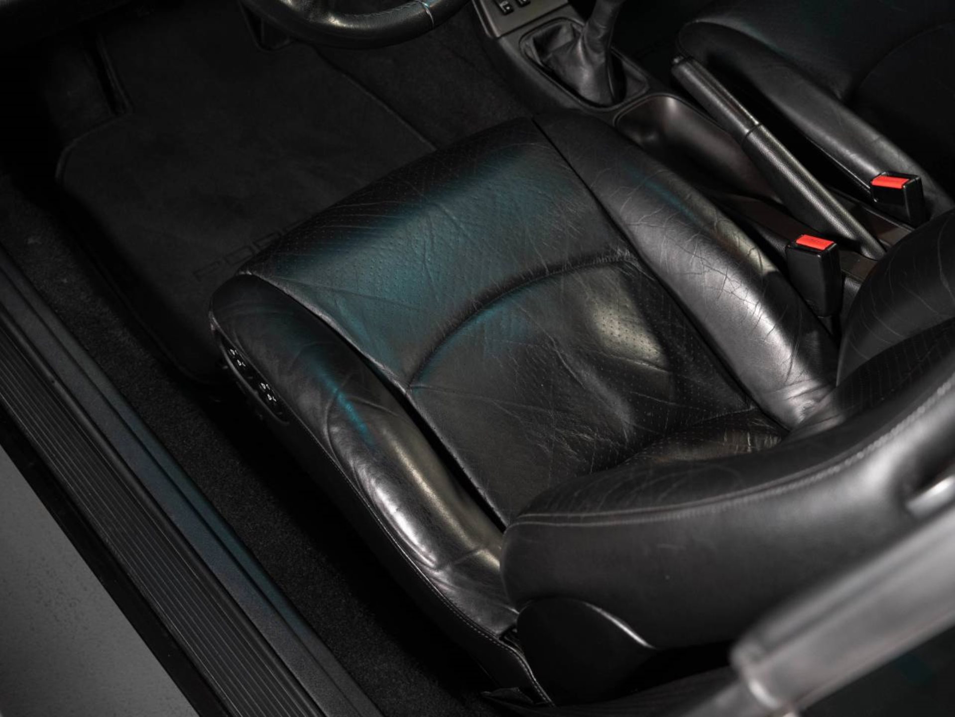 PORSCHE 911 Targa-image-24