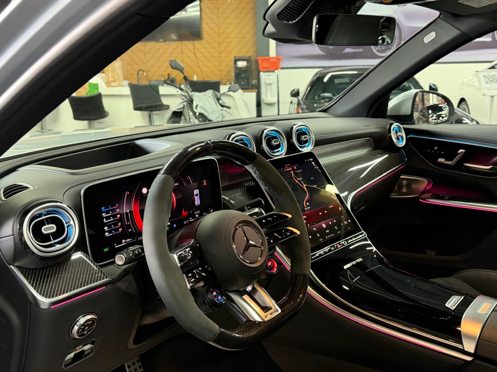 MERCEDES-BENZ GLC AMG 63 S e Limited Magno Matt Silver Performance 9G-Tronic 3Jahre Werksgarantie & Gratisservice-image-9