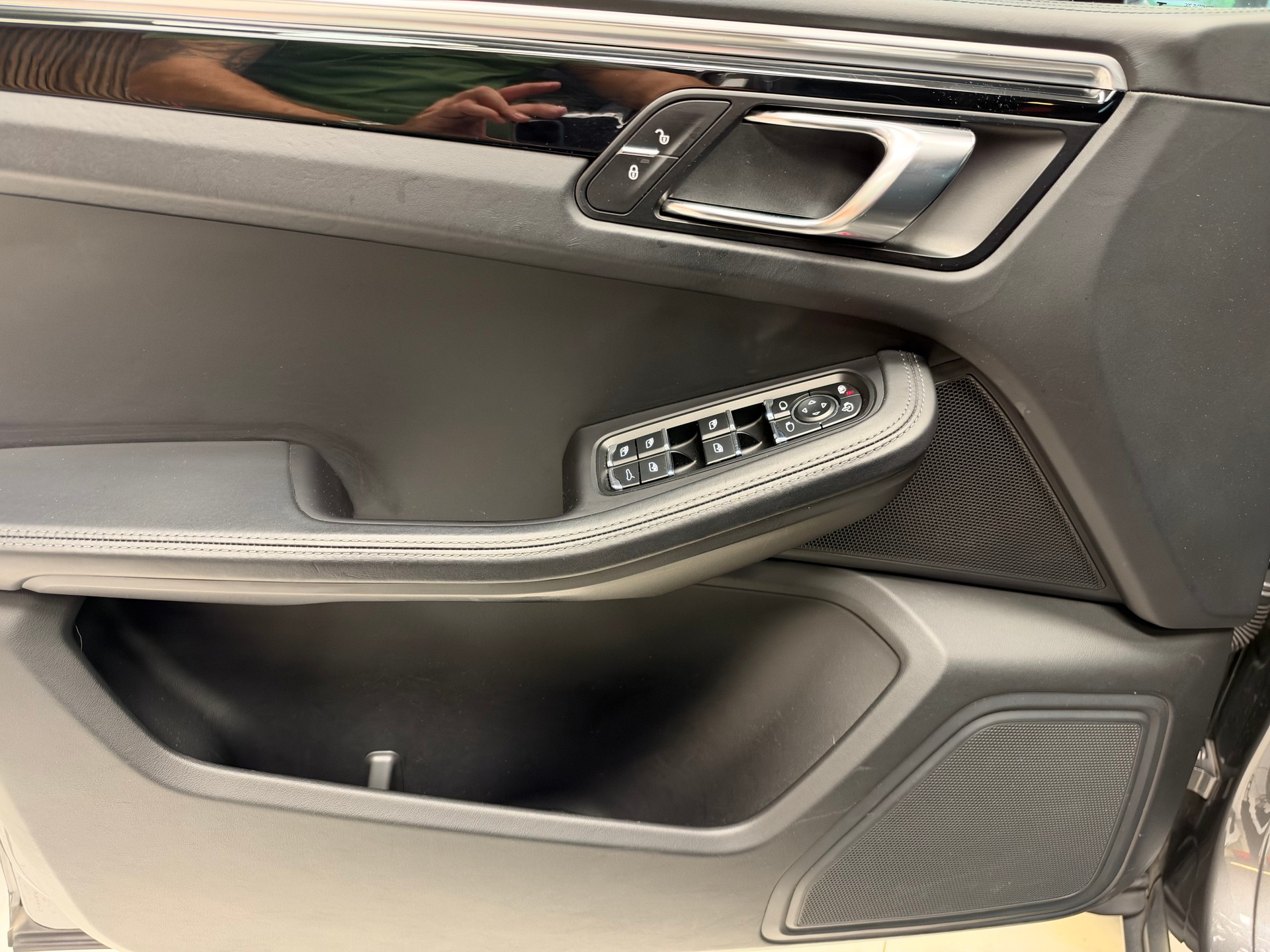 PORSCHE Macan (Facelift PCM III) 3.0 V6 S Diesel-image-5